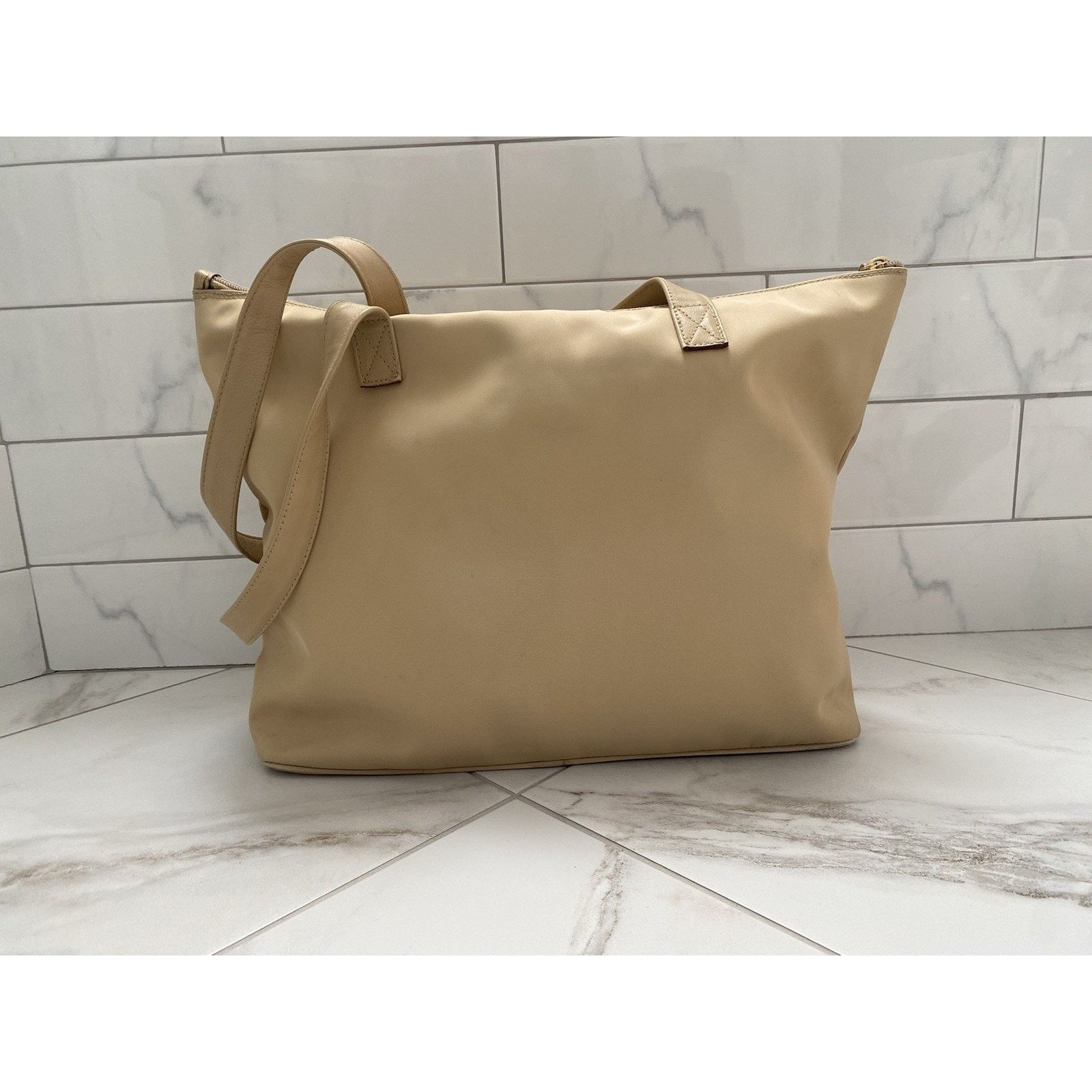 Paloma Picasso Vintage By Paloma Picasso nylon Leather Zip Tote Beige Size ONE SIZE - 2 Thumbnail