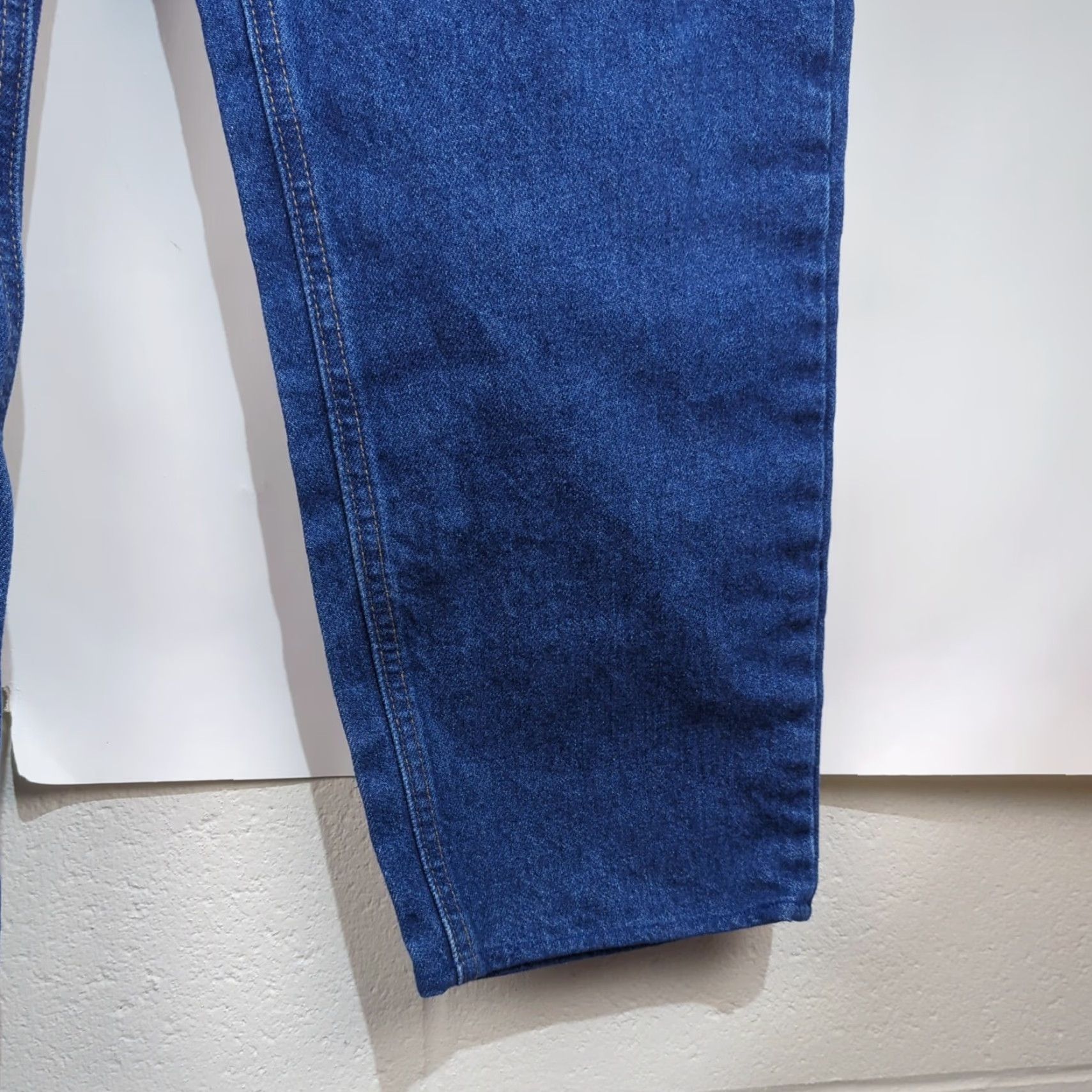 Carhartt VINTAGE Carhartt Jeans Men's 36x30 Blue Denim Pants Straight Leg Relaxed Fit Cotton Size US 36 / EU 52 - 7 Thumbnail