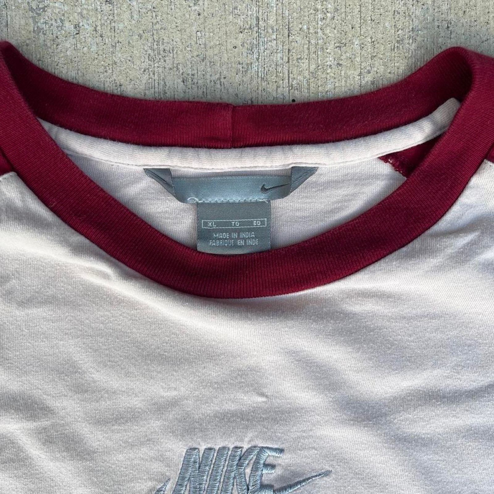 Nike Nike Baseball Y2K Embodied Center Swoosh Burgundy Shirt Size US XL / EU 56 / 4 - 4 Thumbnail