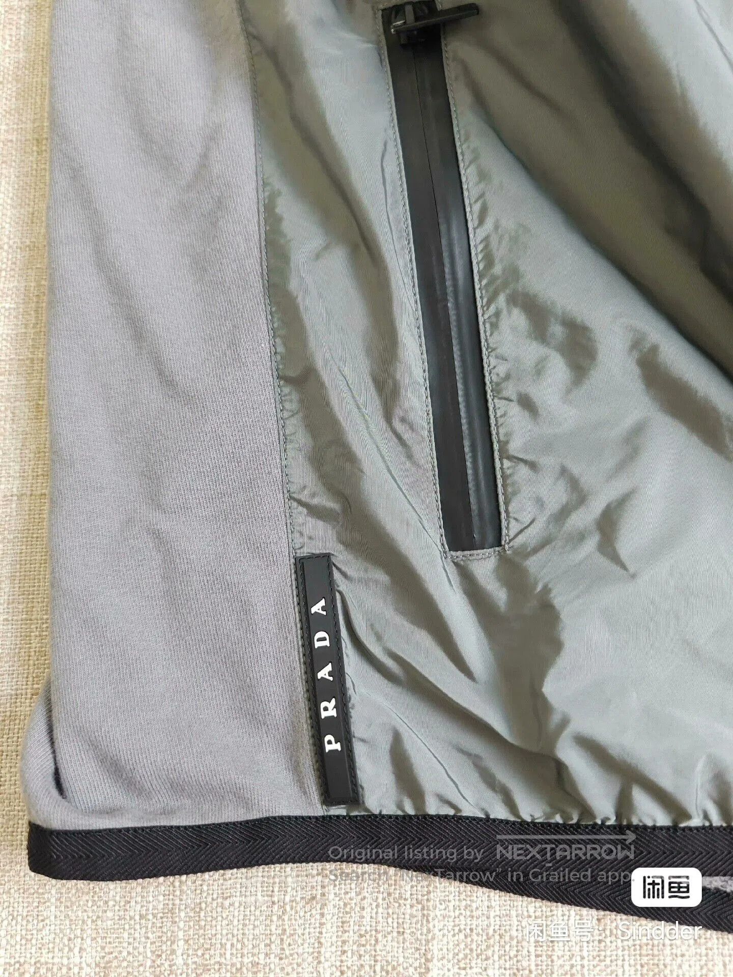 Prada Prada Men's XL Vest. Size US XL / EU 56 / 4 - 5 Thumbnail