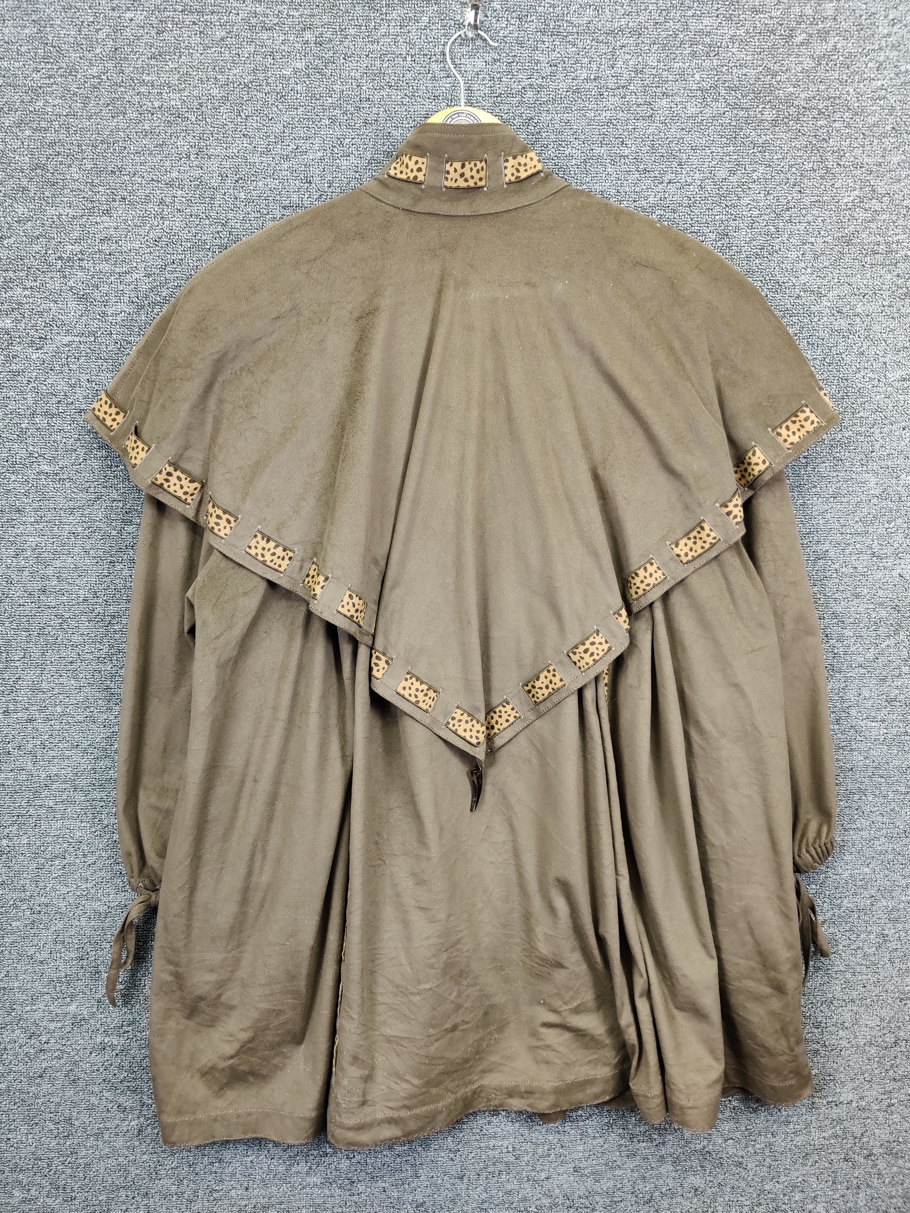Cloak Vintage La Moda Goji Fancy Cloak Cape Size US XL / EU 56 / 4 - 8 Thumbnail