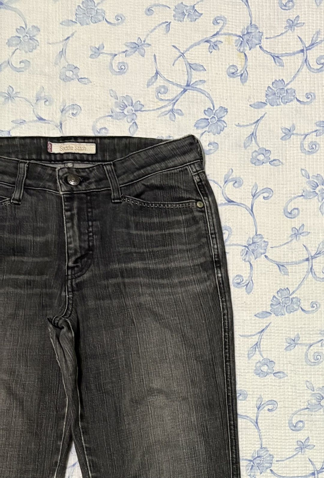 Levi's Levi’s Saddle Stich Streetwear Jeans Low Flared Denim Size US 29 - 7 Thumbnail