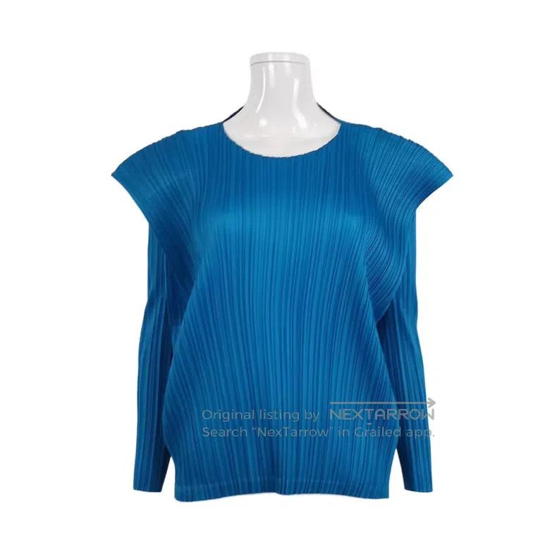 Issey Miyake Issey Miyake Lake blue pleated top Size S / US 4 / IT 40 - 3 Thumbnail