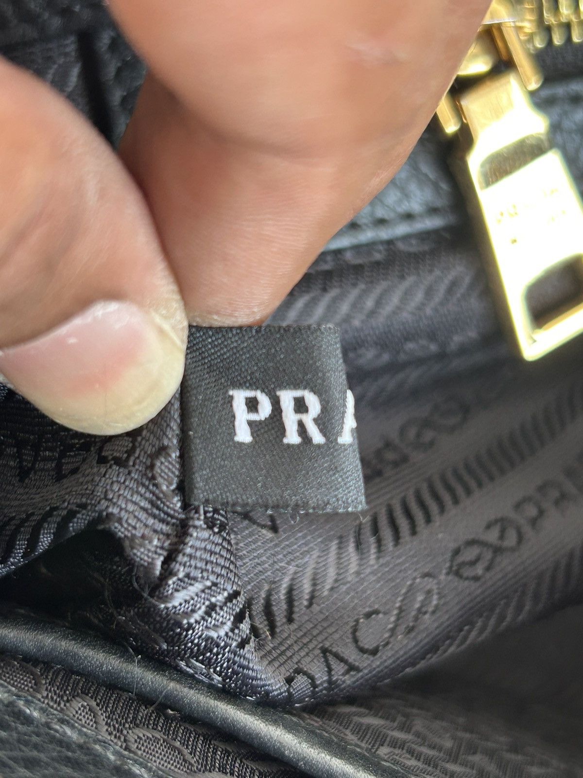 Prada Prada Vitello Daino leather handbag Size ONE SIZE - 17 Thumbnail