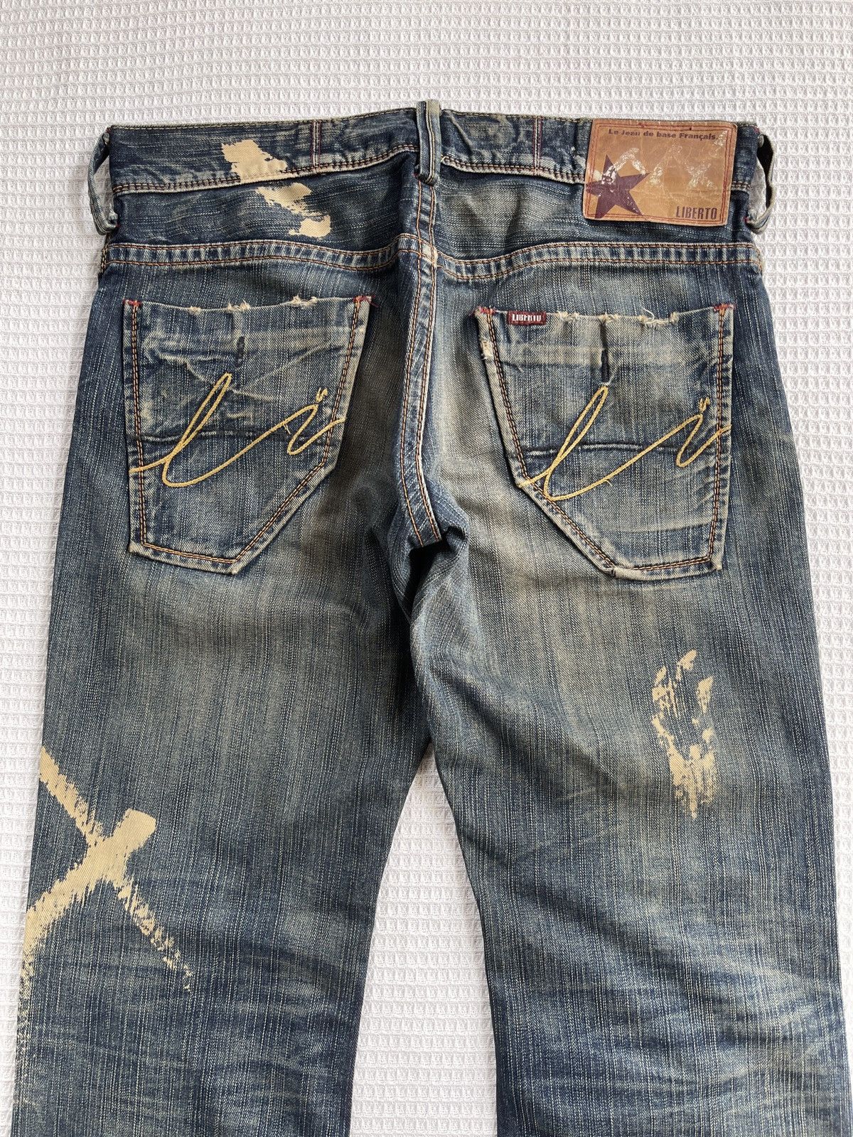 Japanese Brand RARE🔥 LIBERTO Distressed Denime Jeans Size US 35 - 7 Thumbnail