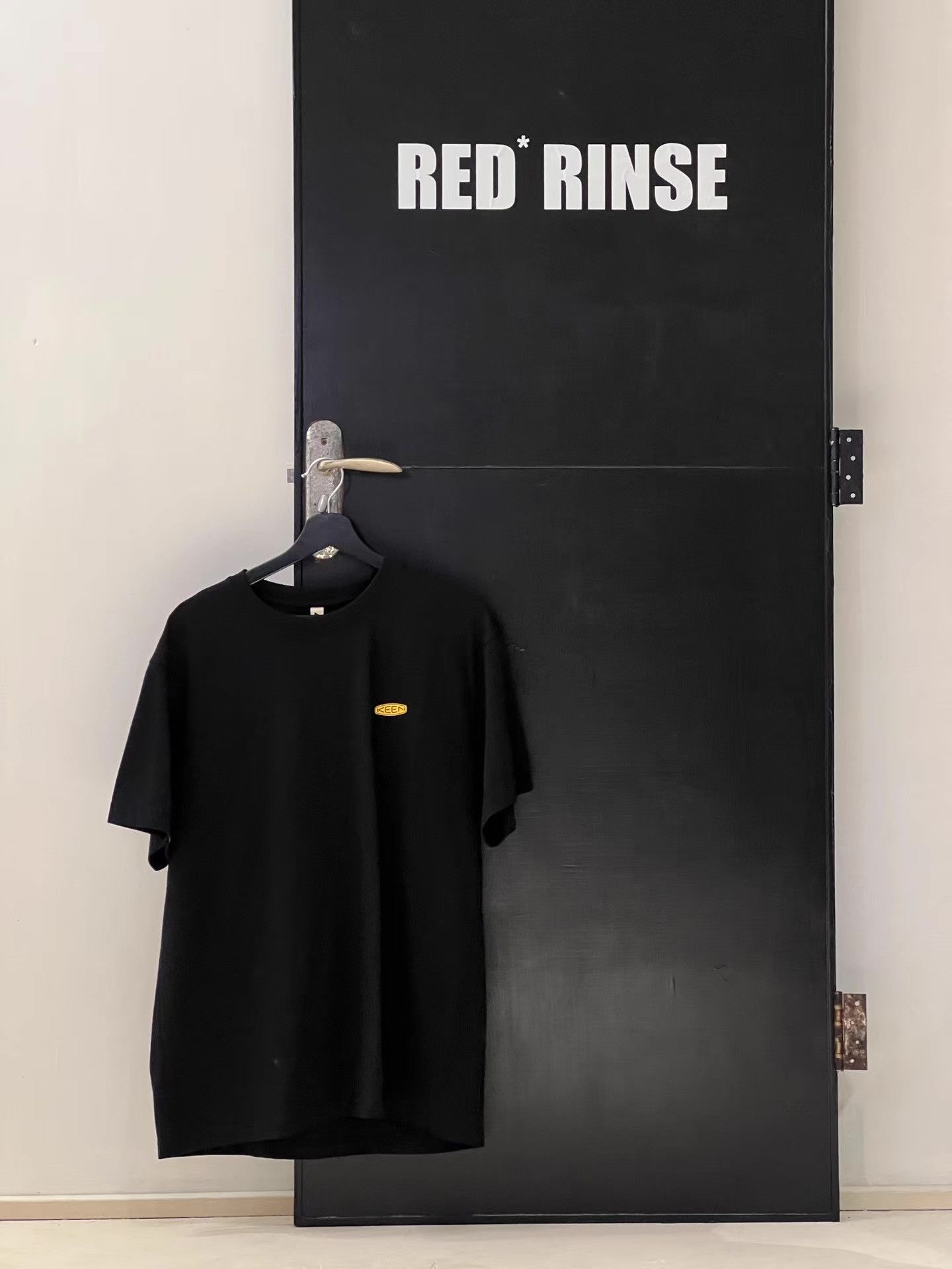 KEEN Keen Early Archive Short SleeveT‑shirt Kiko Kostadinov Q13 Size US L / EU 52-54 / 3 - 8 Thumbnail
