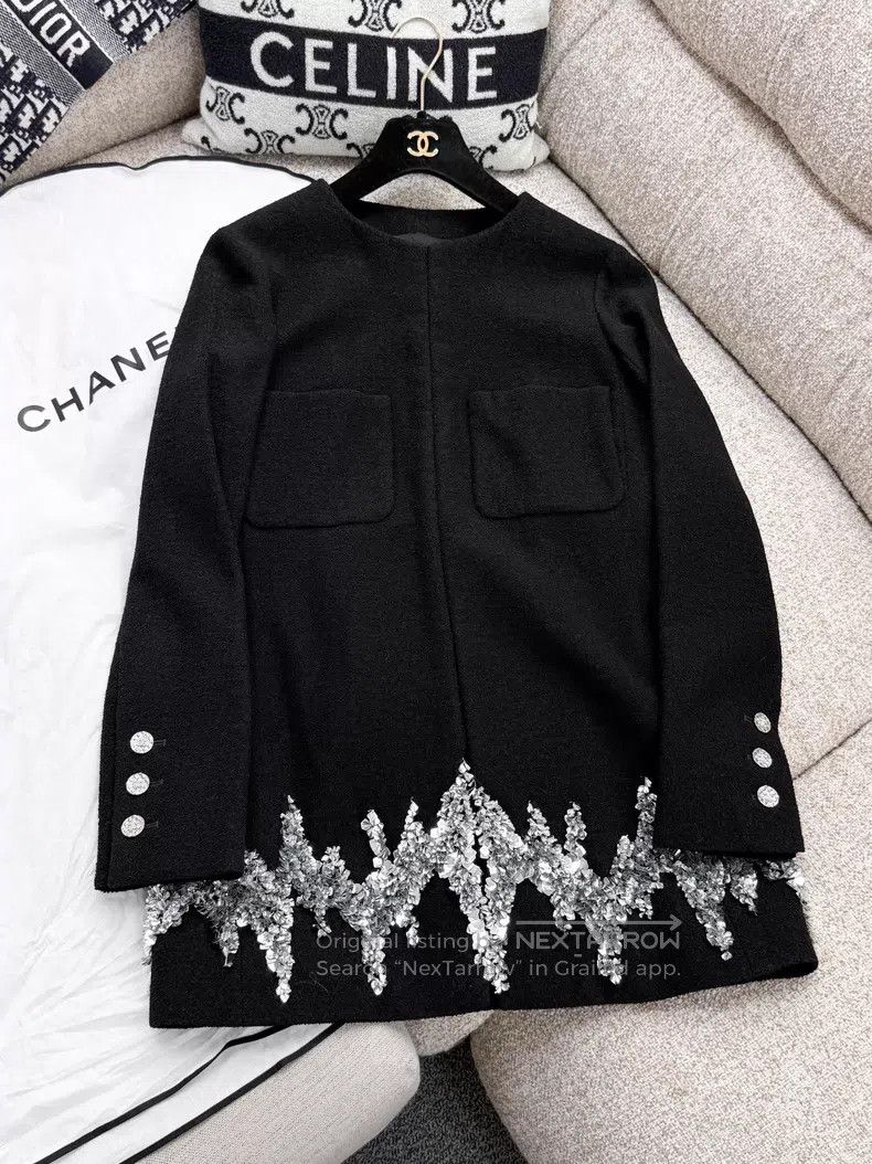 Chanel Chanel Silver sequin embroidery long-sleeved jacket Size XS / US 0-2 / IT 36-38 - 1 Thumbnail