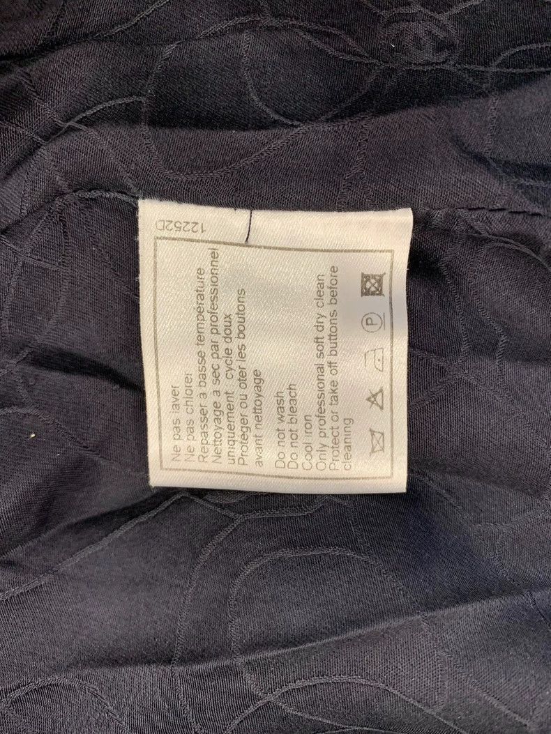 Chanel Chanel Vintage Black Wool Coat with CC Buttons Size S / US 4 / IT 40 - 7 Thumbnail