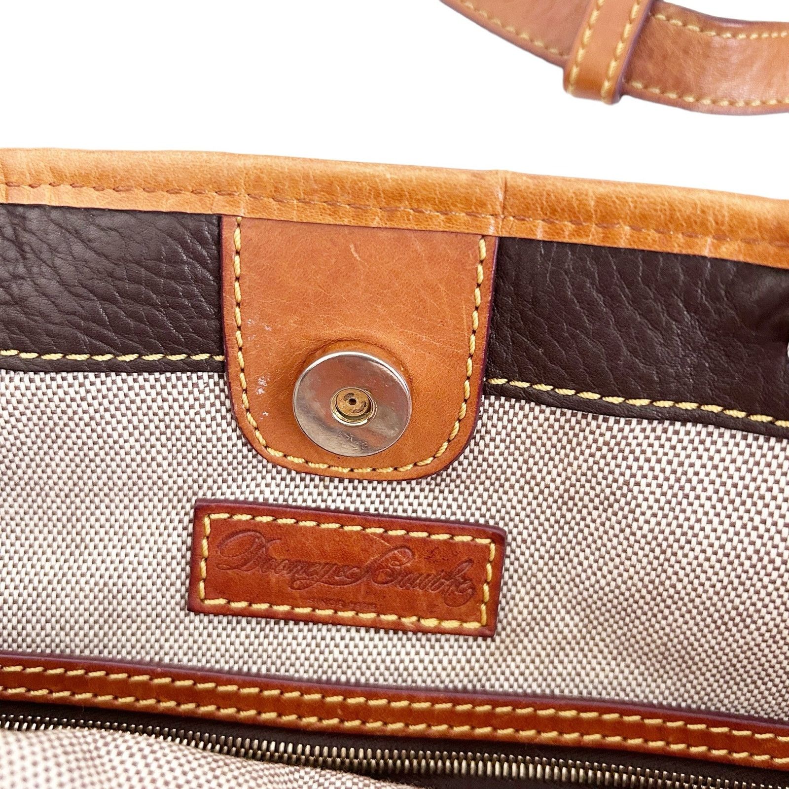 Dooney & Bourke Dooney & Bourke Brown Leather Shoulder Bag Size ONE SIZE - 10 Thumbnail