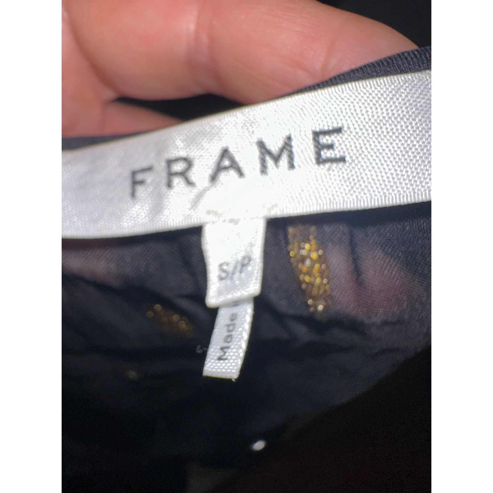 Frame FRAME $363 BLACK SHIRRED METALLIC JACQUARD KEYHOLE TOP S Size S / US 4 / IT 40 - 6 Thumbnail