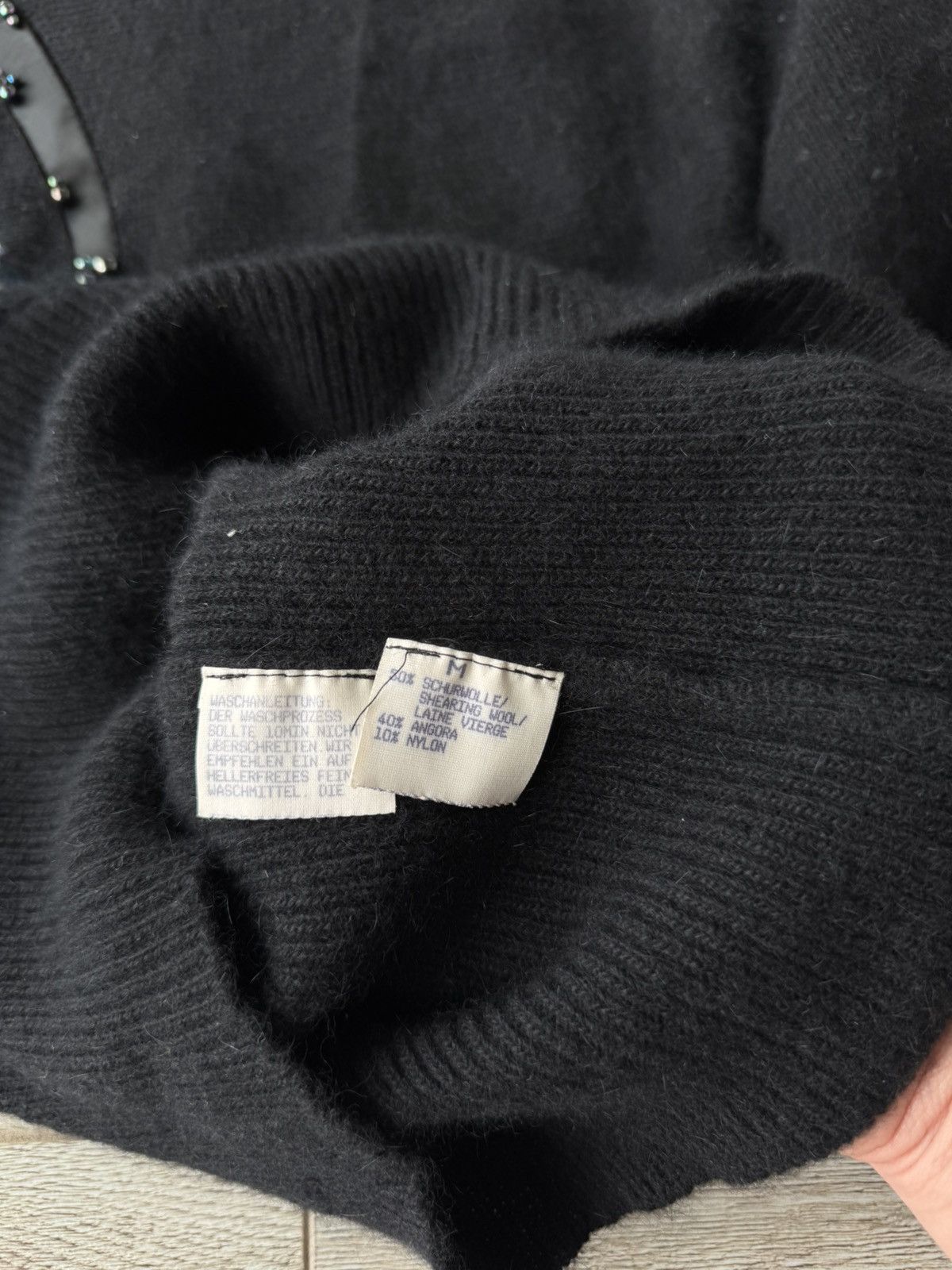 Givenchy Vintage Givenchy En Plus 90s Womans Sweater Size M / US 6-8 / IT 42-44 - 5 Thumbnail