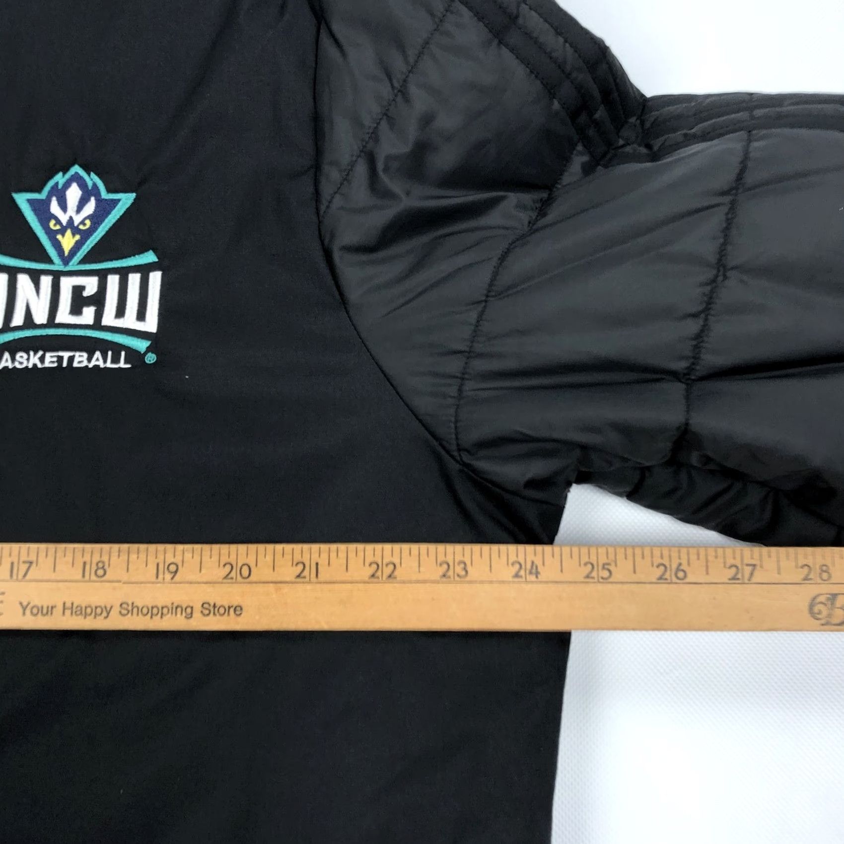 Adidas Adidas Jacket Men L Black Quilted Hooded Full Zip Puffer Basketball UNCW Seahawk Leather? (no) Size US L / EU 52-54 / 3 - 4 Thumbnail