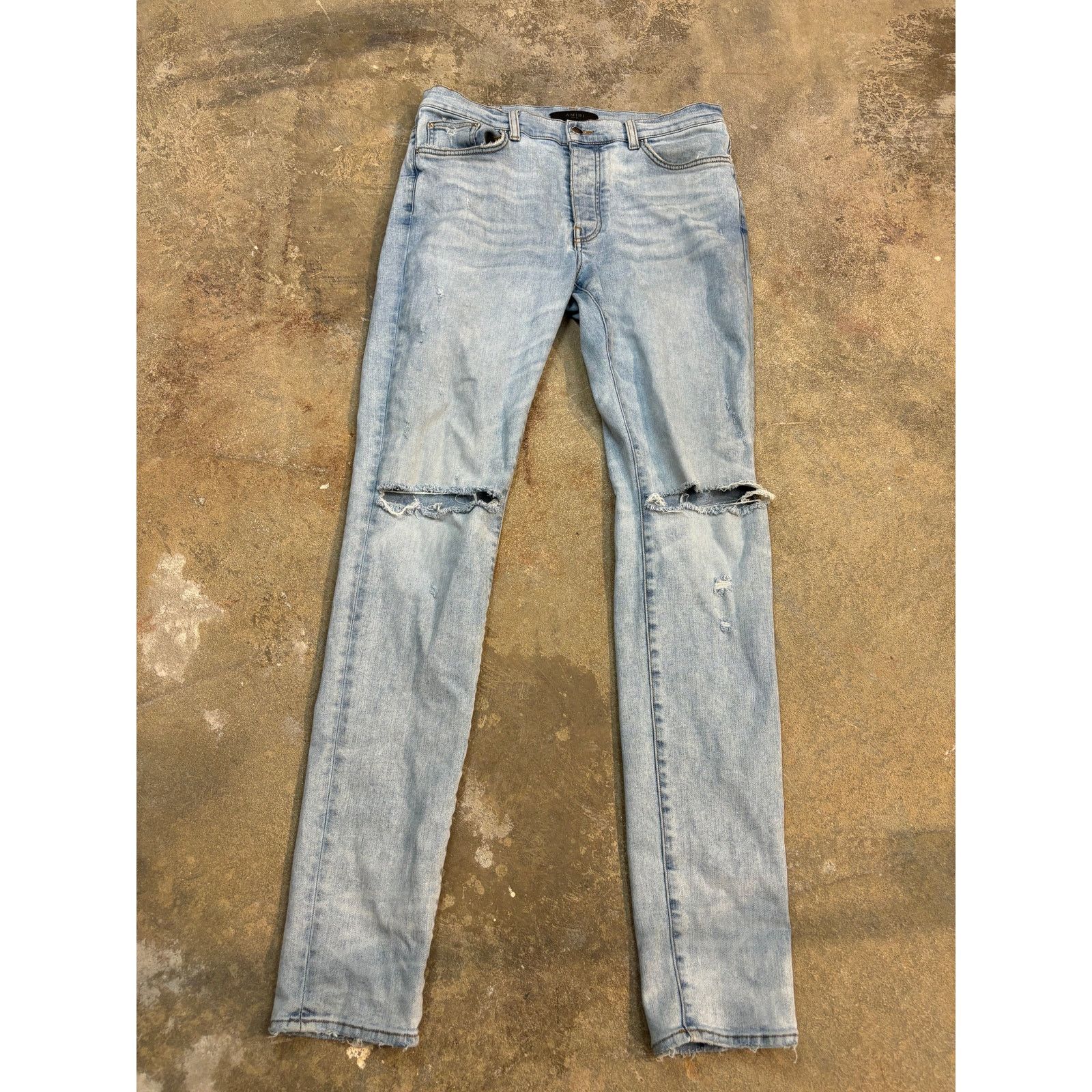 Amiri Amiri Jeans Light Wash Plain Thrasher Used 34 Size US 34 / EU 50 - 1 Thumbnail