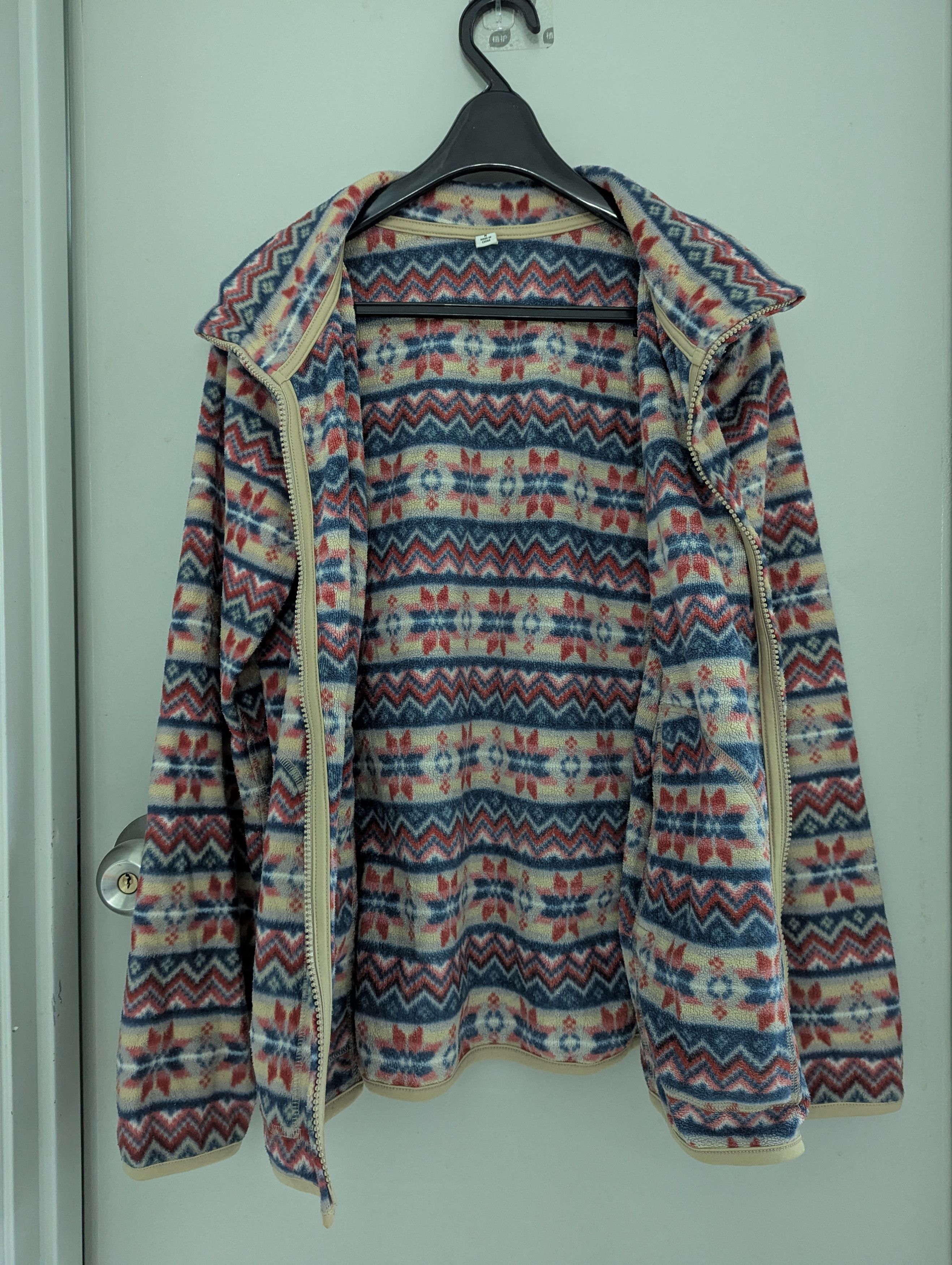 Uniqlo Uniqlo fleece Size M / US 6-8 / IT 42-44 - 4 Thumbnail