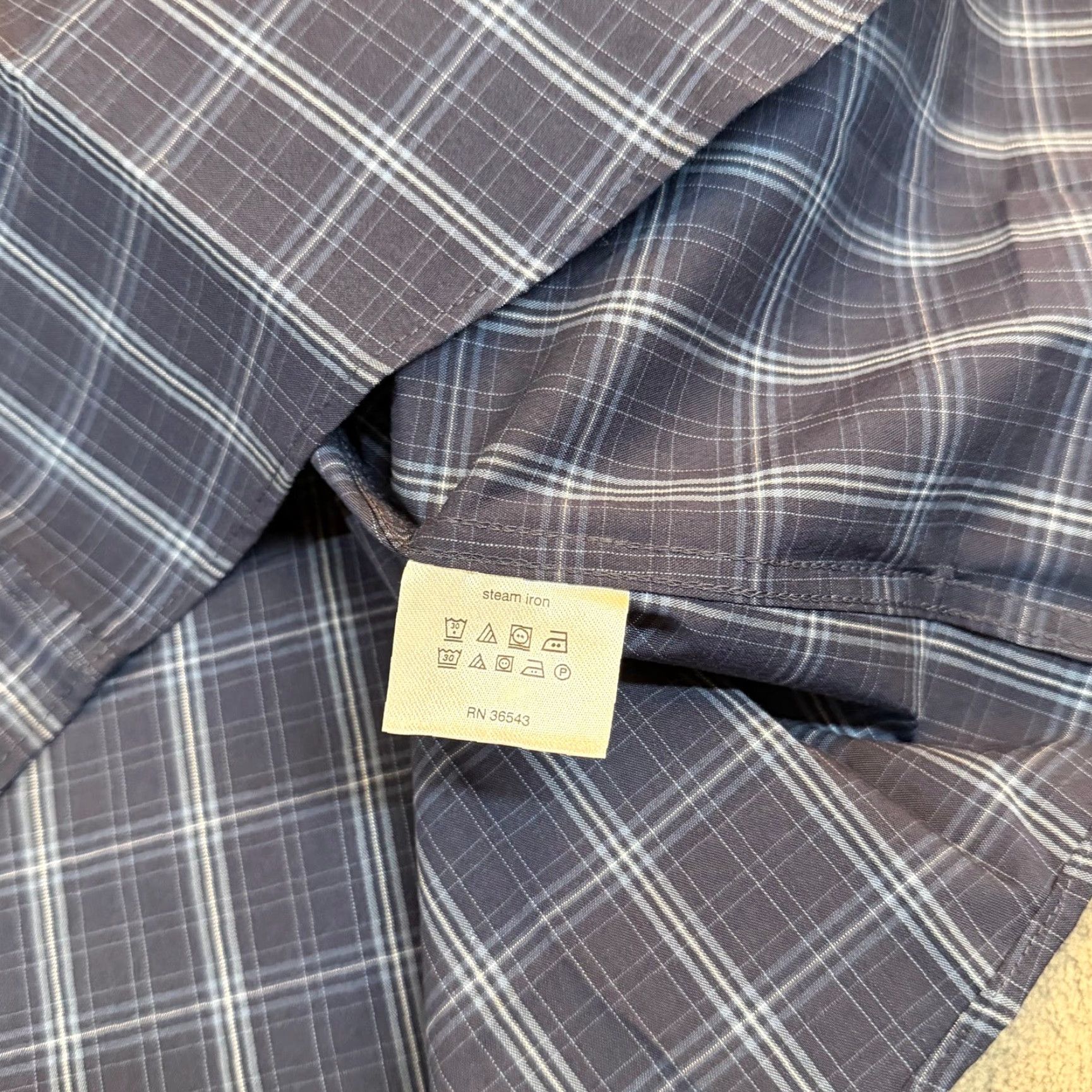 Michael Kors VINTAGE Size 42R - 7 Thumbnail
