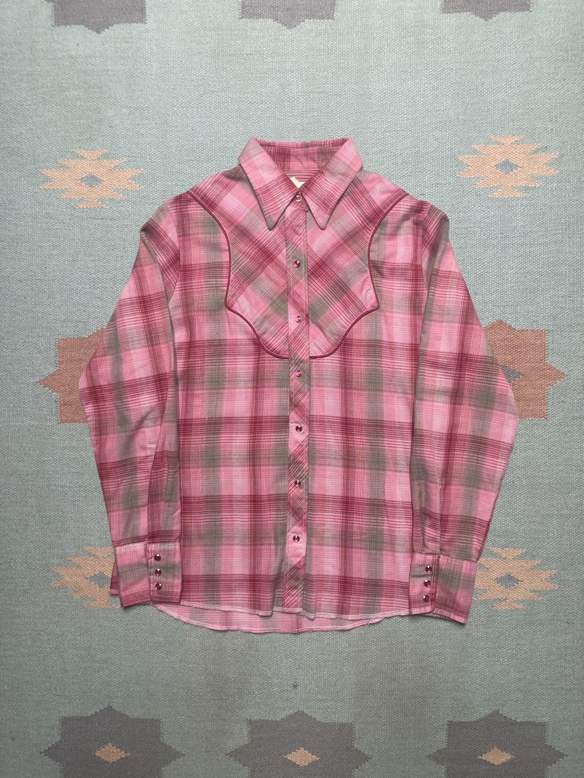 Vintage Vtg 70s Pearl snap shirt wrangler western plaid women’s 36 Size M / US 6-8 / IT 42-44 - 1 Thumbnail