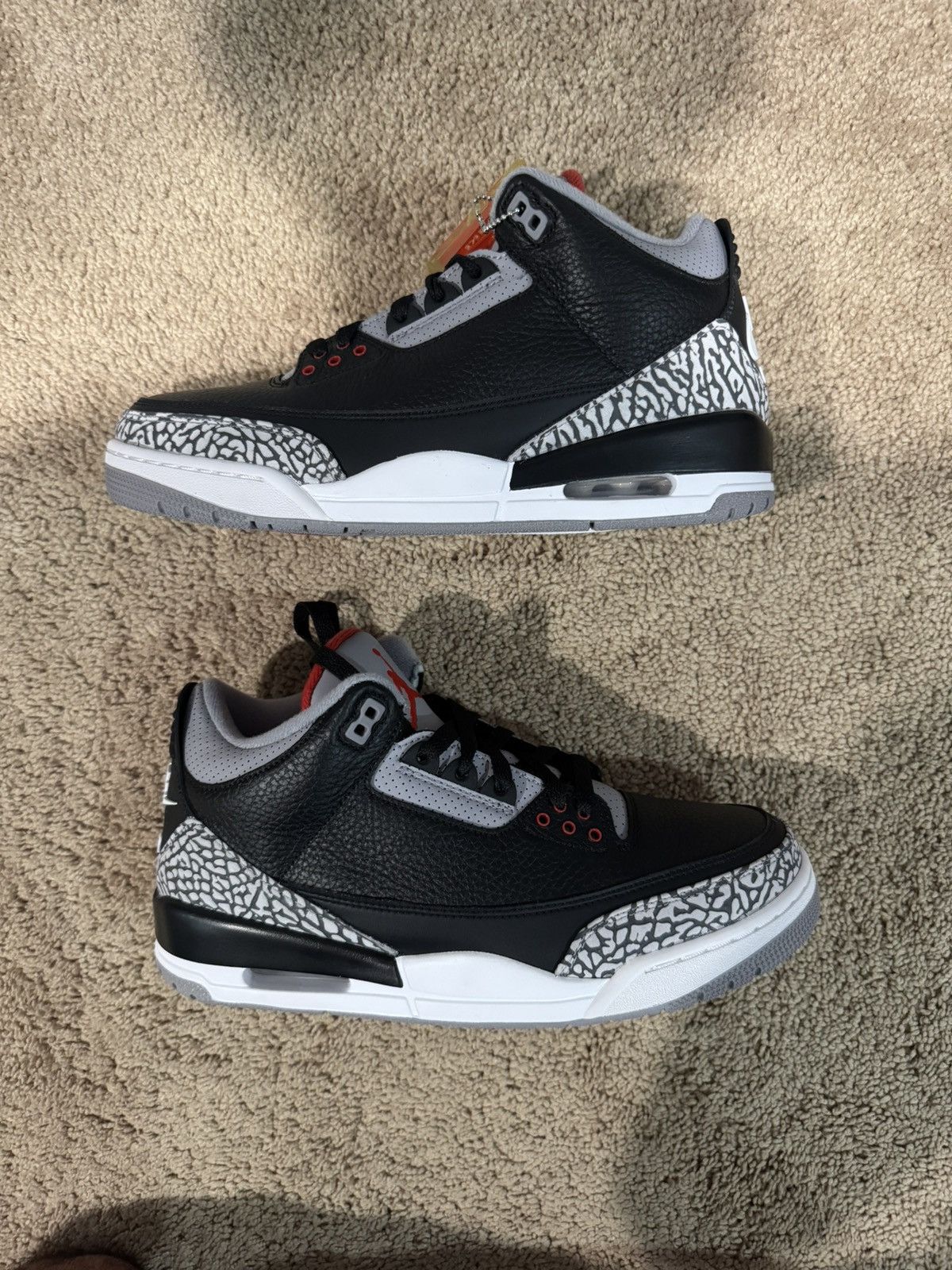 Jordan Brand Jordan 3 Black cement 2018 Size US 10 / EU 43 - 4 Thumbnail