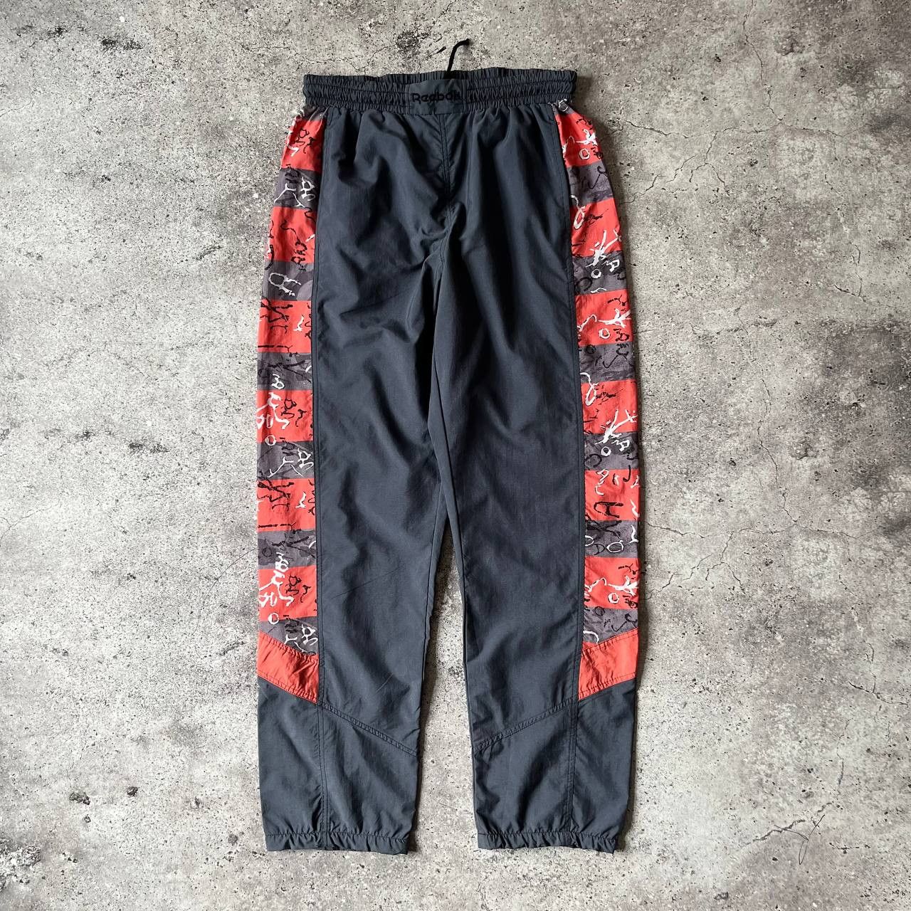 Reebok × Vintage Retro Vintage Reebok Nylon Baggy Trackpants Size US 32 / EU 48 - 1 Thumbnail