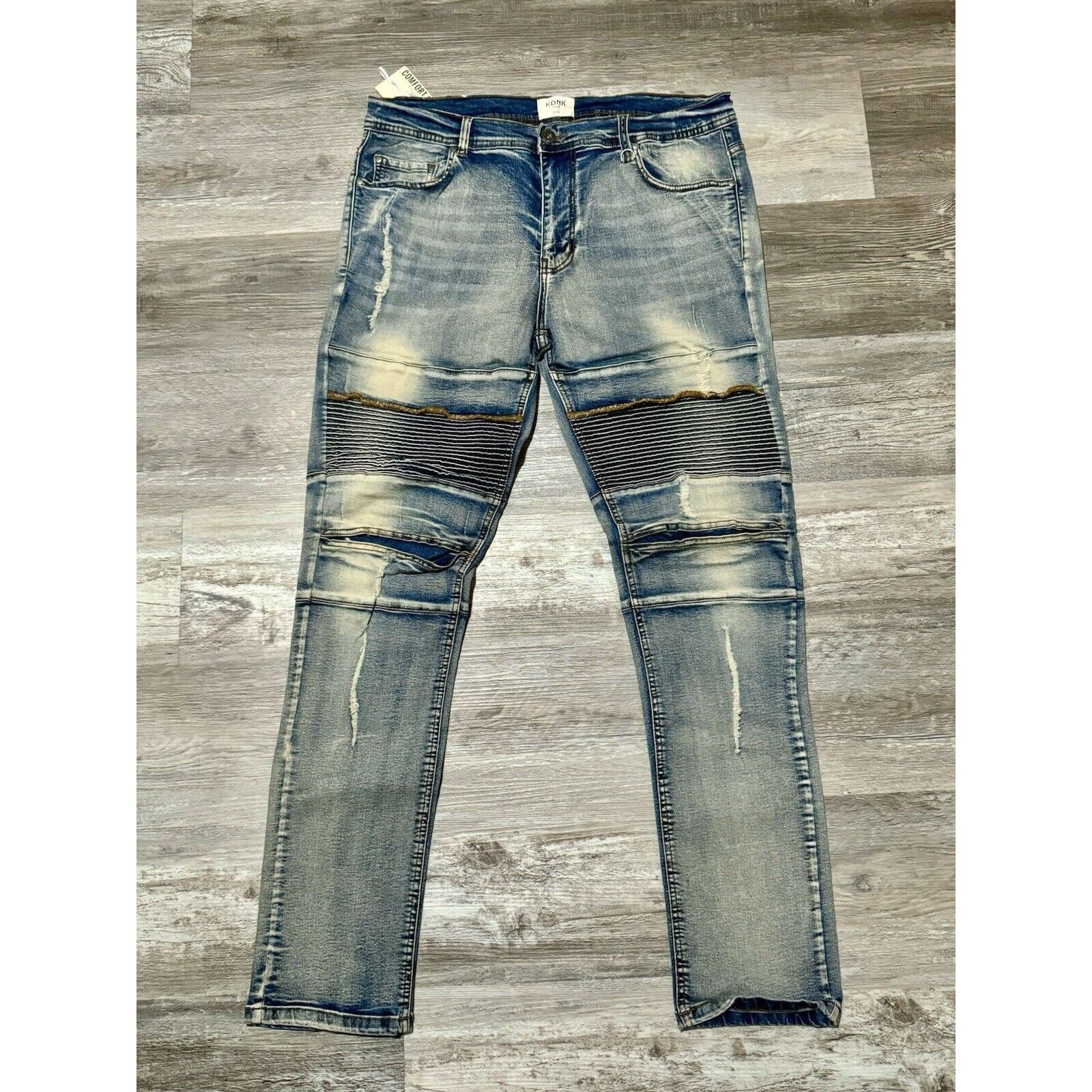 Other KDNK Men's Distressed Slim Tapered Jeans 38 Size US 38 / EU 54 - 1 Thumbnail