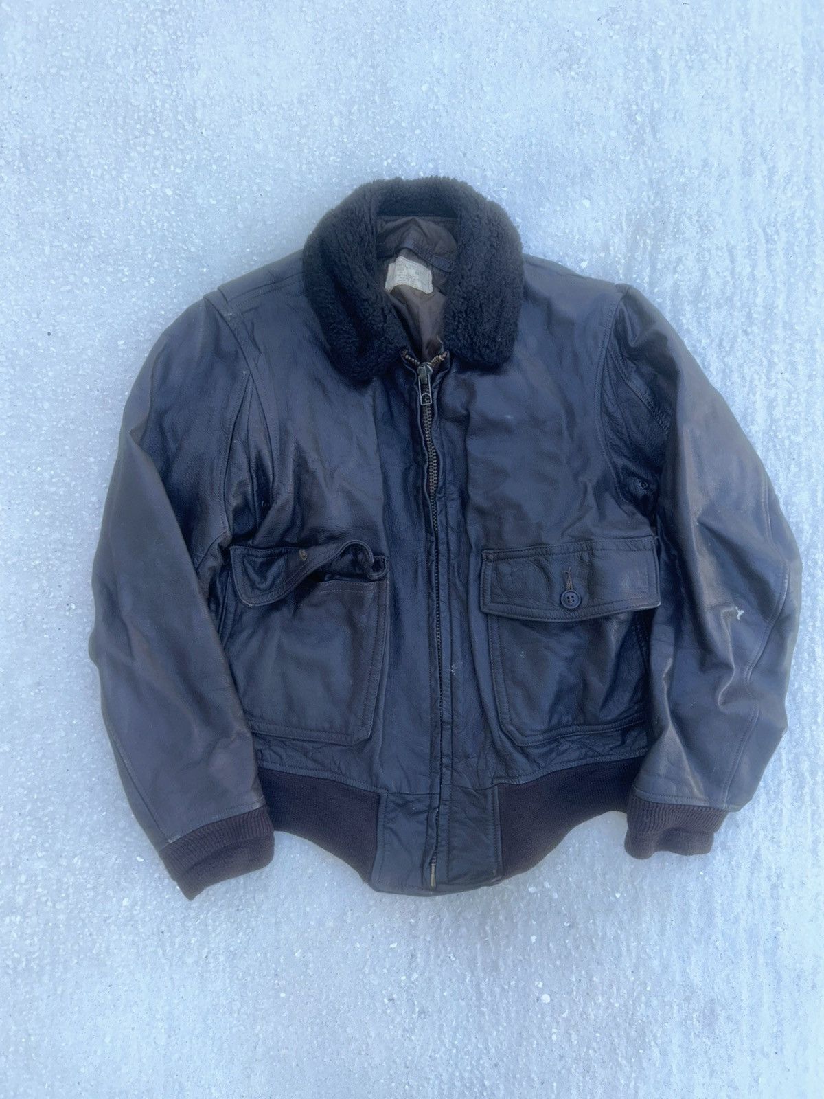 Vintage Vintage 1960’s G-1 USN Leather Flight Bomber Jacket Size US L / EU 52-54 / 3 - 1 Thumbnail