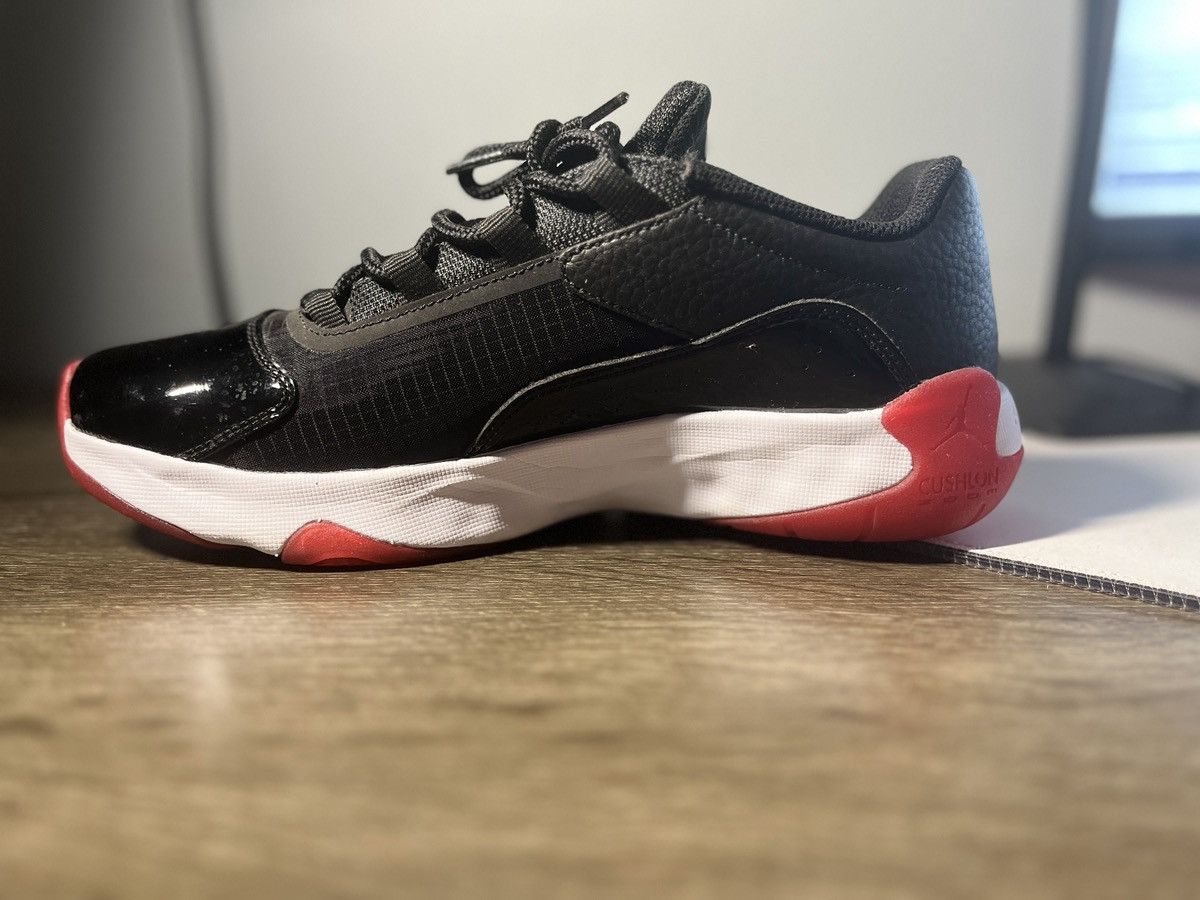 Jordan Brand Jordan 11s CMFT Low Size: 8 Size US 8 / EU 41 - 10 Thumbnail