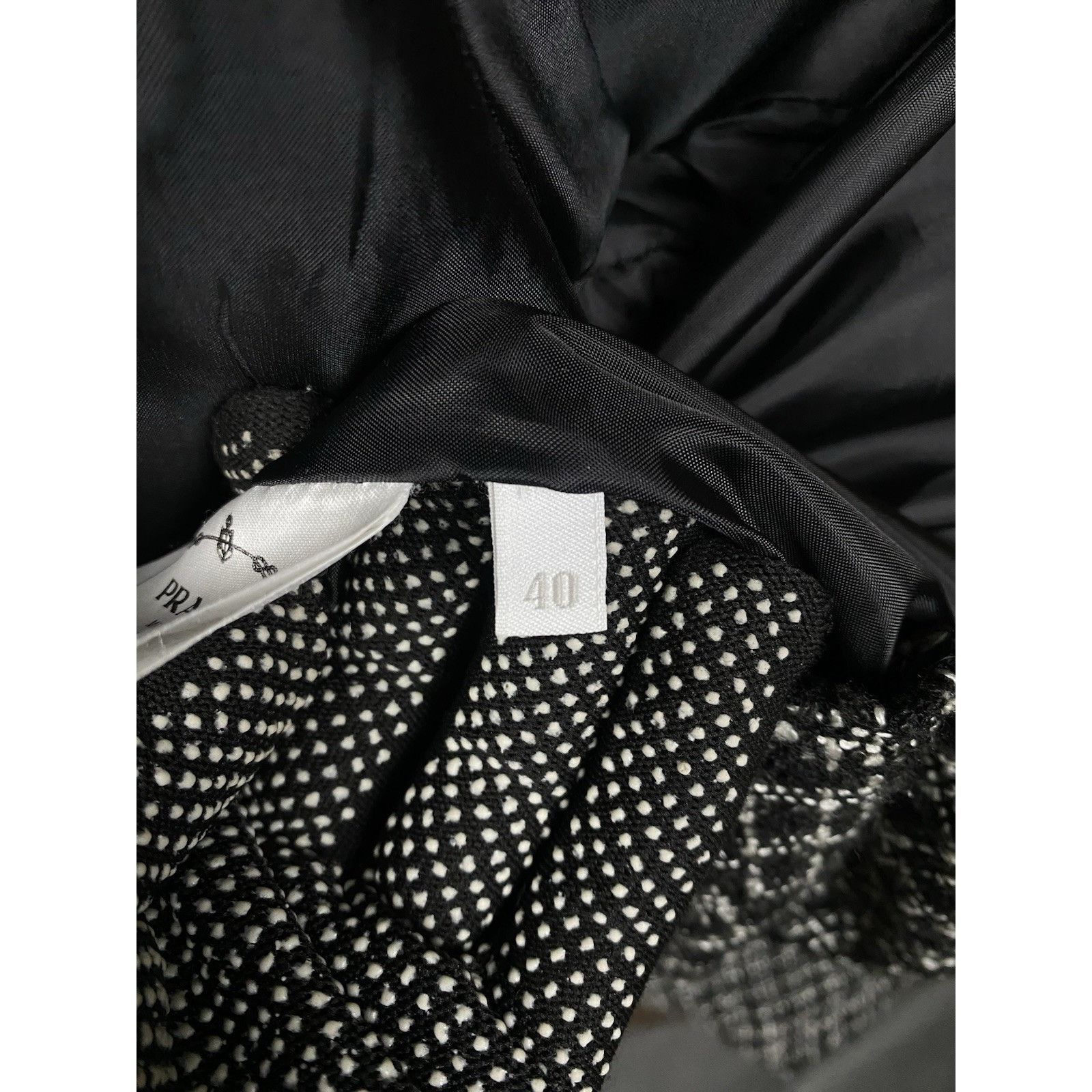 Prada Prada Women's Black Wool Silk Checked Blazer Jacket Size 40 Size S / US 4 / IT 40 - 16 Thumbnail