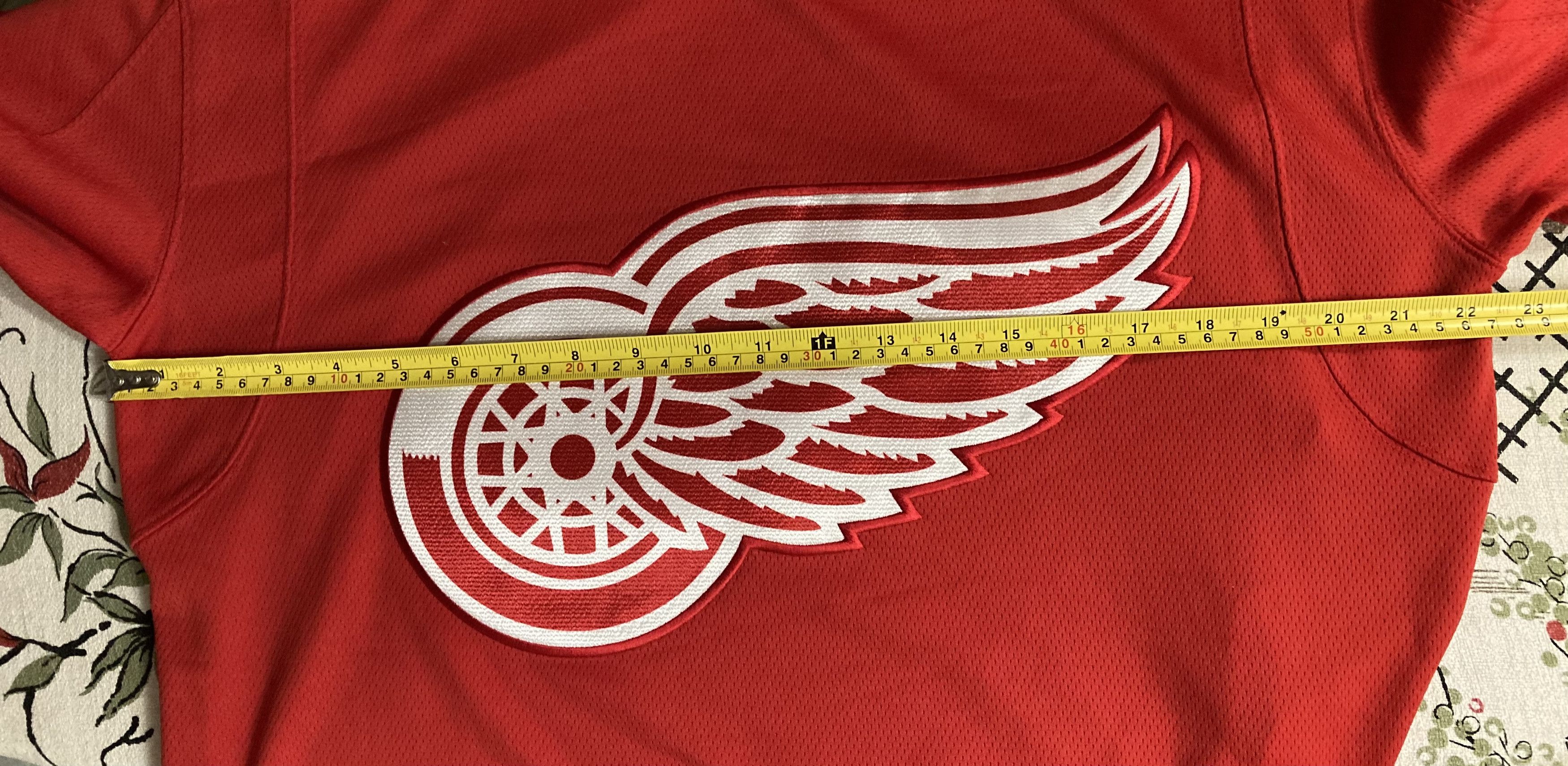 NHL Detroit Red Wings Breakaway Home Jersey - Red.size- S Size US S / EU 44-46 / 1 - 10 Thumbnail