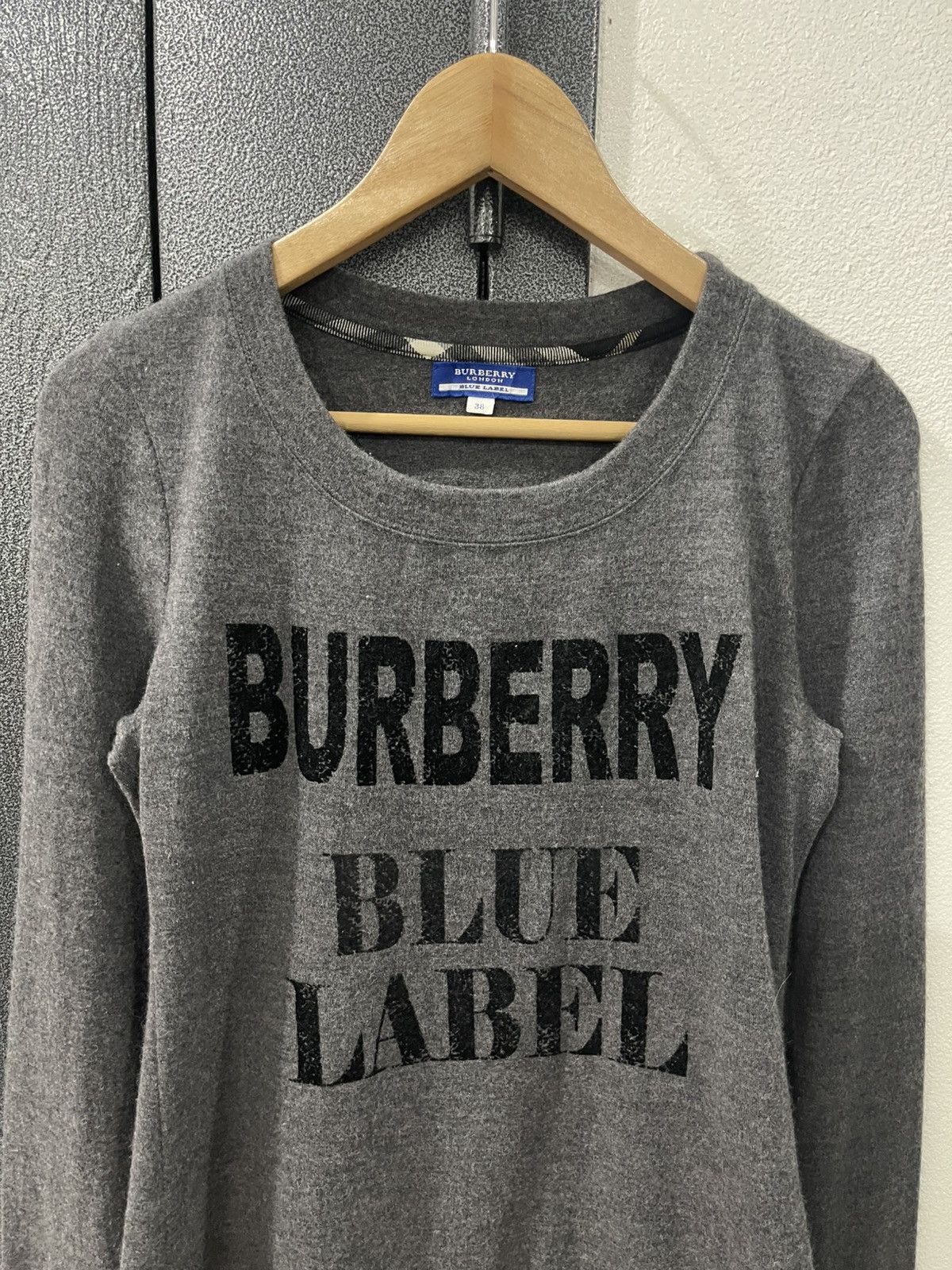 Burberry Burberry Blue Label Sweatshirt Size S / US 4 / IT 40 - 4 Thumbnail