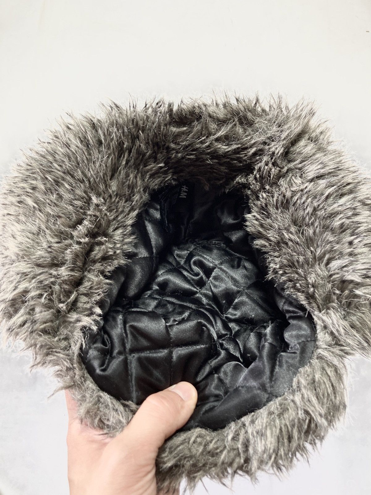 H&M ARHIVE MOHAIR FUZZY HAT UHANKA Y2K PUNK Size ONE SIZE - 4 Thumbnail