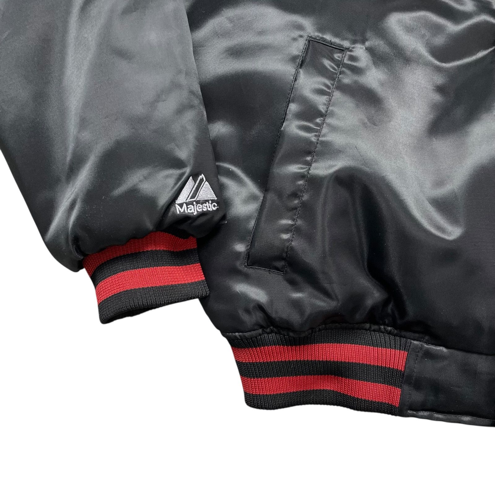NBA VTG 00s MIAMI HEAT MAJESTIC SATIN BOMBER JACKET S Size US S / EU 44-46 / 1 - 4 Thumbnail