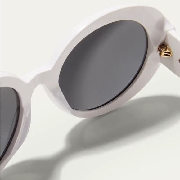 Versace VERSACE Medusa Round Acetate Sunglasses Size ONE SIZE - 8 Thumbnail