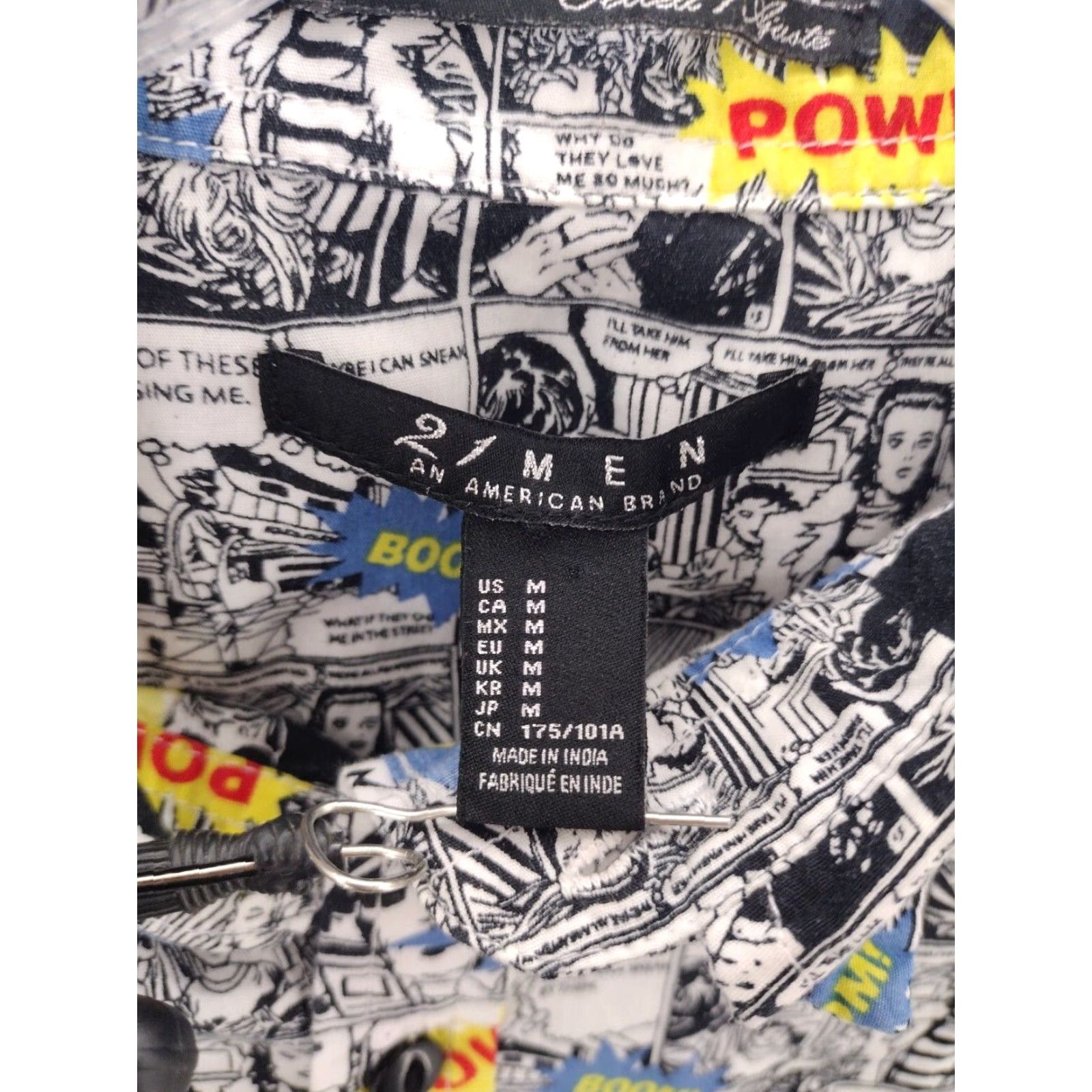 21 Men VINTAGE 21 MEN Shirt Mens Medium White Graphic Tee Comics All Over - 2010s - White Cotton T-Shirt Mens Medium Comics Print All Seasons Regular Fit Size US M / EU 48-50 / 2 - 3 Thumbnail
