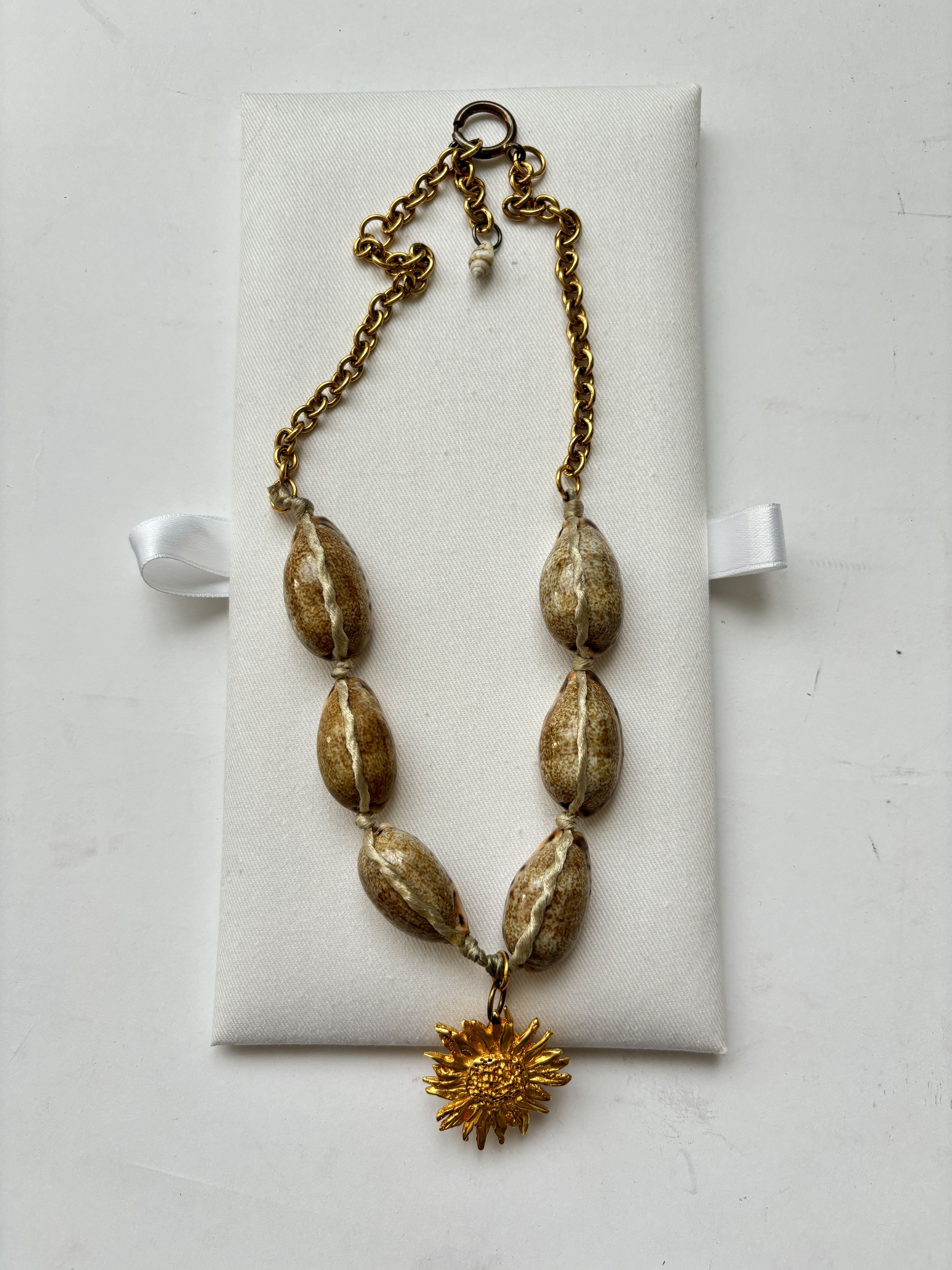 Marine Serre ⚡️QUICK SALE⚡️Marine Serre Shell and Pendant Necklace Size ONE SIZE - 2 Thumbnail