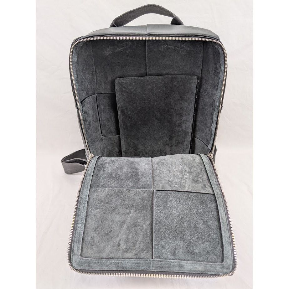 Bottega Veneta o1rshd1 Size: OS / Urban Leather Backpack in Black/Silver Size ONE SIZE - 12 Thumbnail