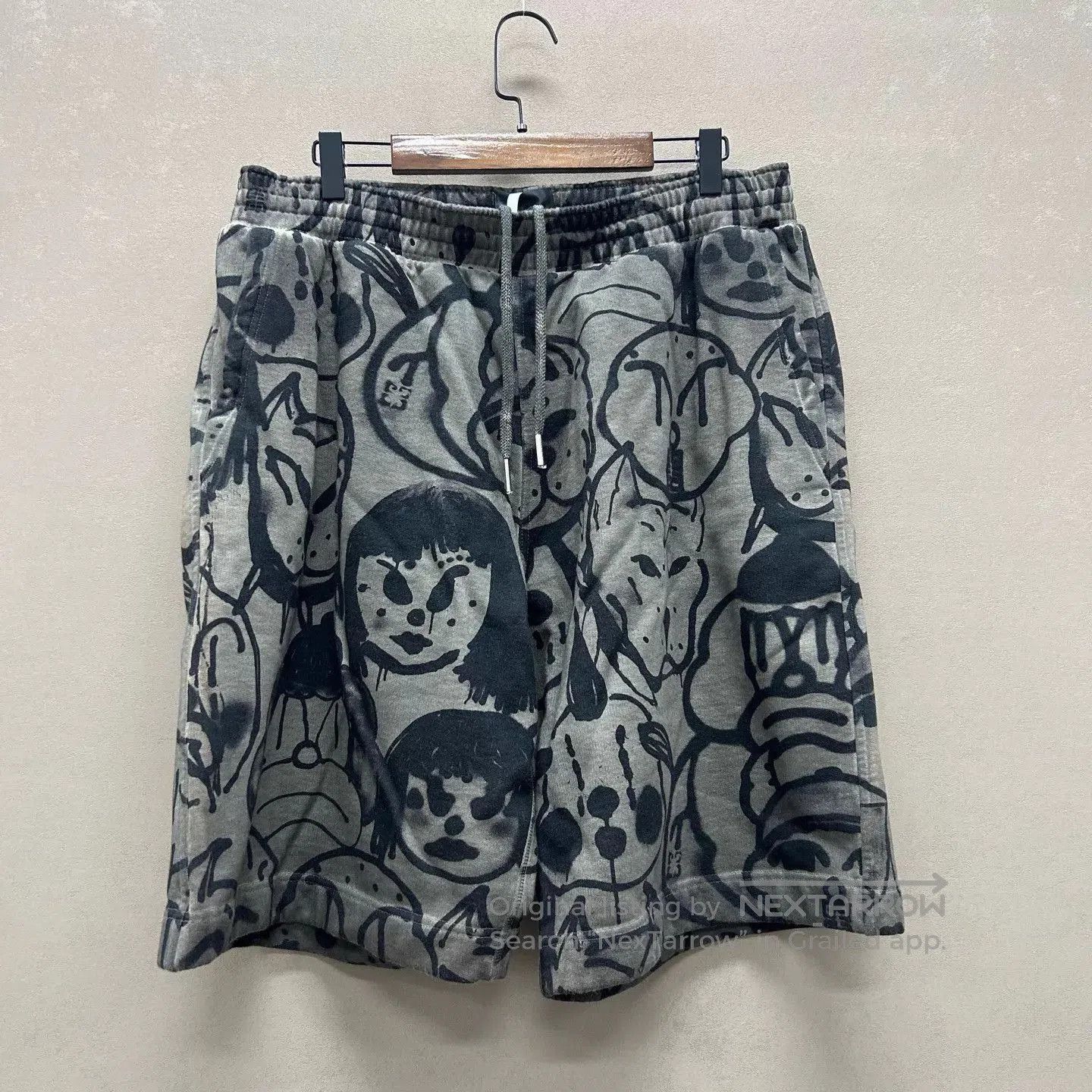 Givenchy Multi-Print Casual Shorts. Size US 36 / EU 52 - 1 Thumbnail