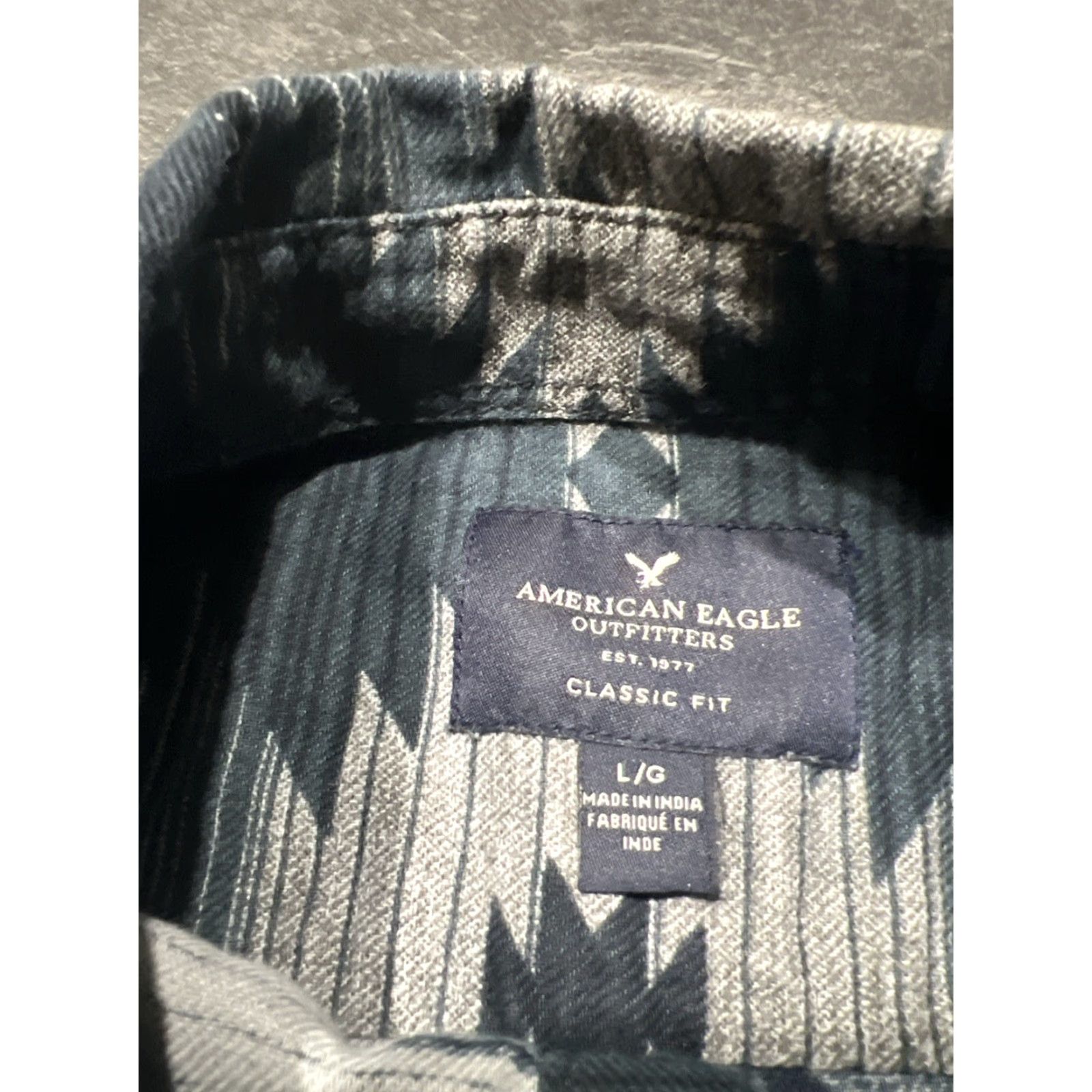 American Eagle Outfitters American Eagle Outfitters Shirt Mens L Long Sleeve Gray Blue Aztec Southwestern Geometric Button-Up Collared Pocket Western Casual Size US L / EU 52-54 / 3 - 7 Thumbnail