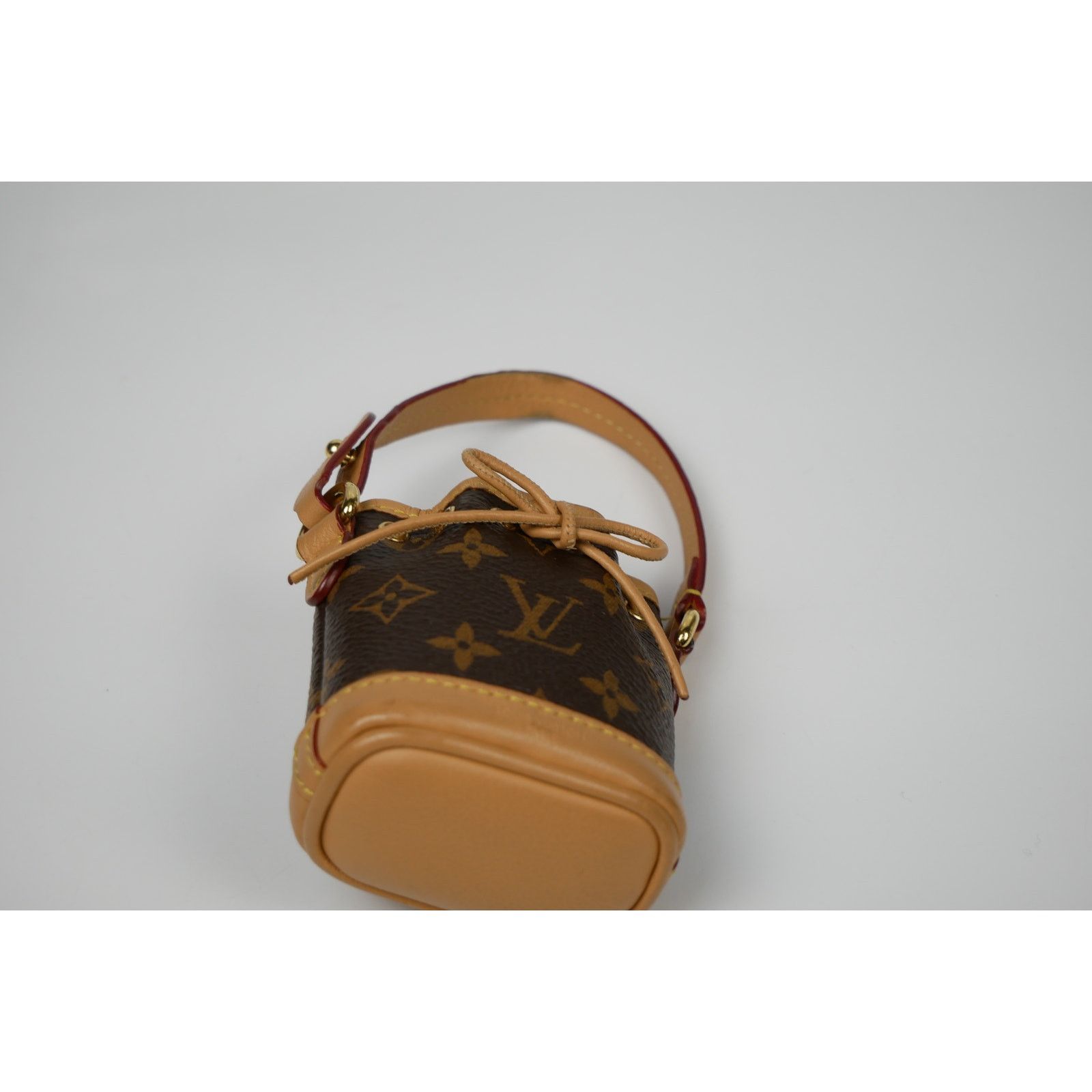 Louis Vuitton Louis Vuitton Micro Neo Bag Charm Size ONE SIZE - 6 Thumbnail