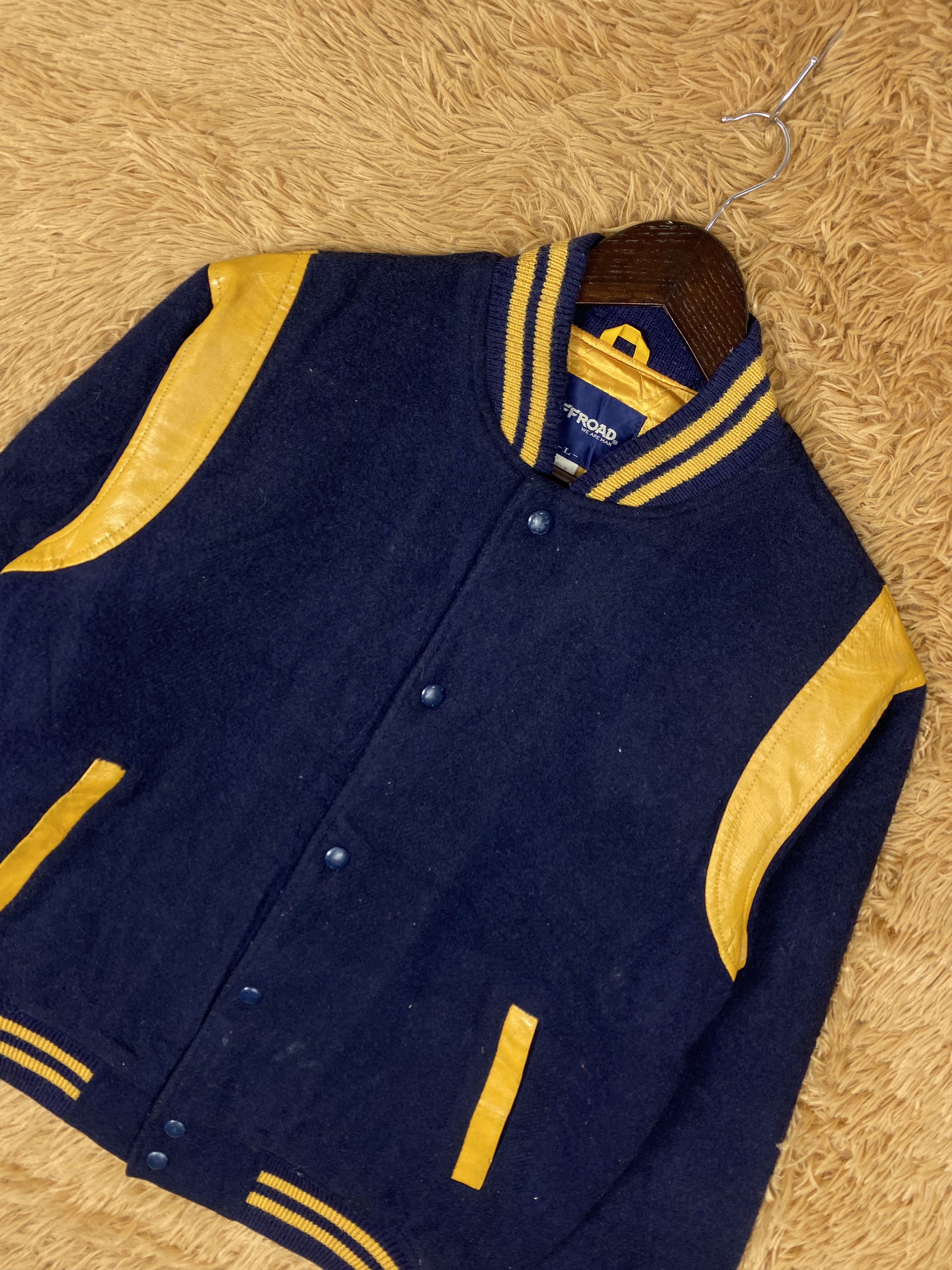 MLB Vintage Off Road Varsity Jacket DJ0338 Size US L / EU 52-54 / 3 - 2 Thumbnail