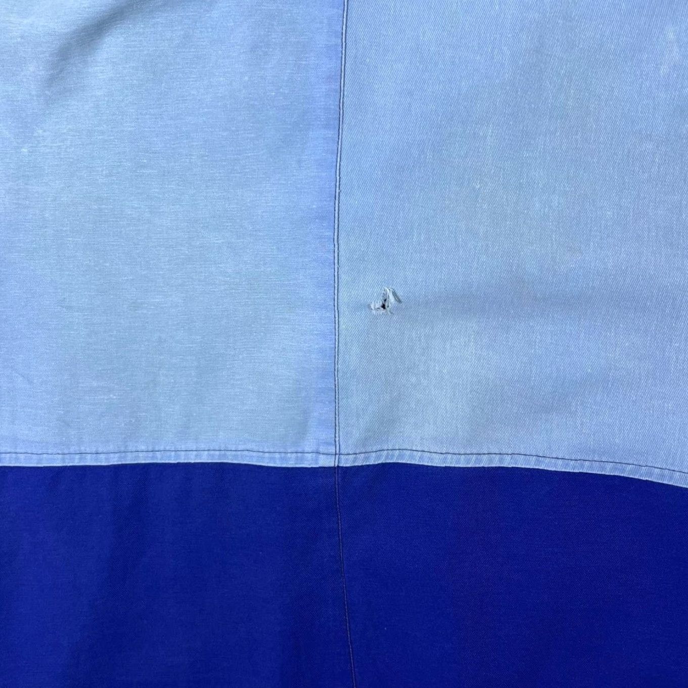 Vintage Vintage Blue Two Tone French Style Distressed Chore Worker Workwear Jacket Large Size US L / EU 52-54 / 3 - 6 Thumbnail