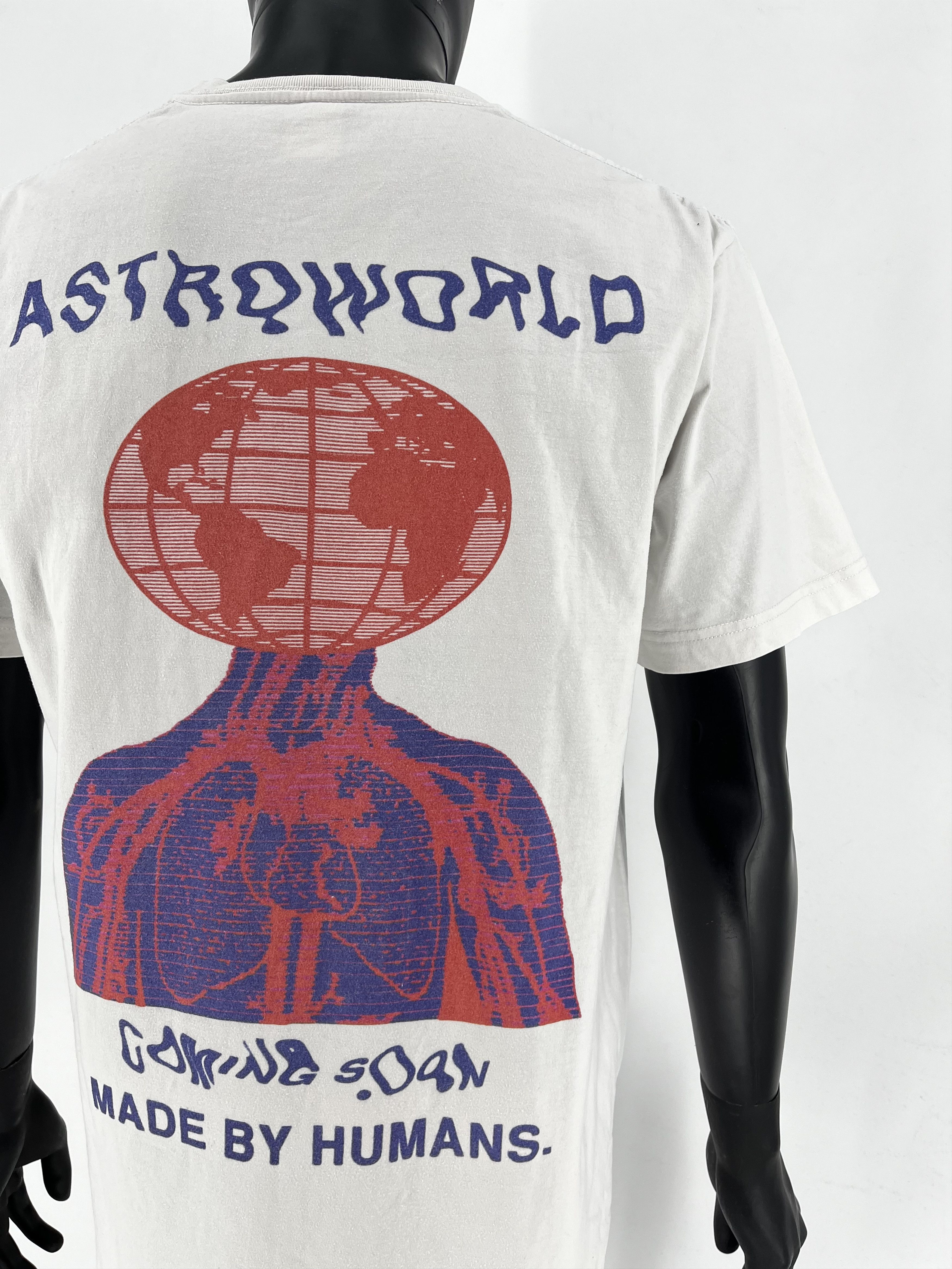 Travis Scott Travis Scott ASTROWORLD Coming Soon Made By Humans T Shirt Size US L / EU 52-54 / 3 - 9 Thumbnail