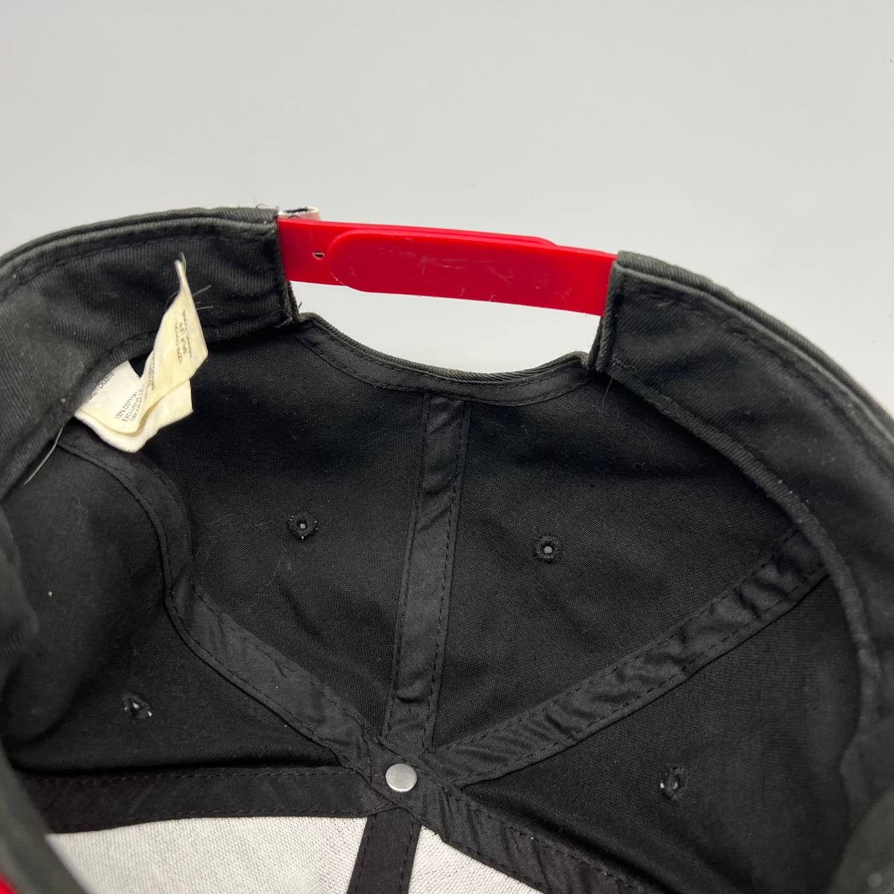 Vans Vans Hat Men Black Red Spell out Snap Back Cap Size ONE SIZE - 5 Thumbnail