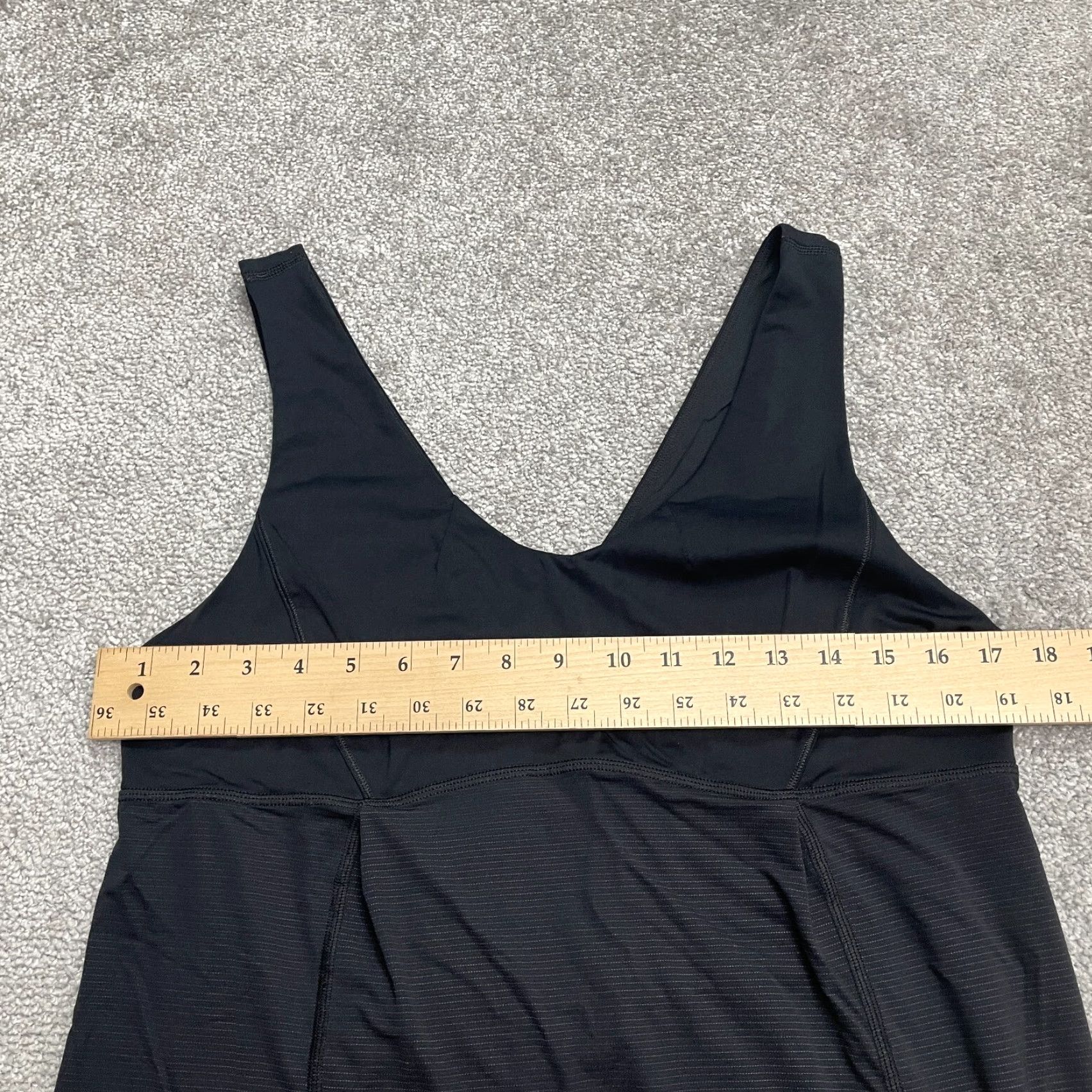 Lululemon Lululemon Active Tank Top Womens 6 Black V-Neck Relaxed Sleeveless Athletic Run Size M / US 6-8 / IT 42-44 - 5 Thumbnail