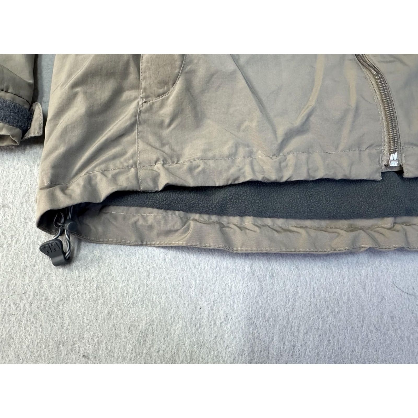 Helly Hansen Helly Hansen Jacket Mens Medium Taupe Gray Fleece Lined Full Zip Windbreaker Size US M / EU 48-50 / 2 - 6 Thumbnail