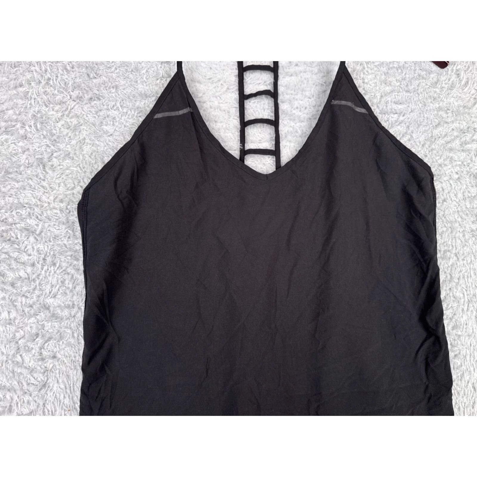 Lululemon Lululemon Shirt Women 4 Black Breezy Singlet Swift Ultra Light Fabric W1K23S Size S / US 4 / IT 40 - 3 Thumbnail