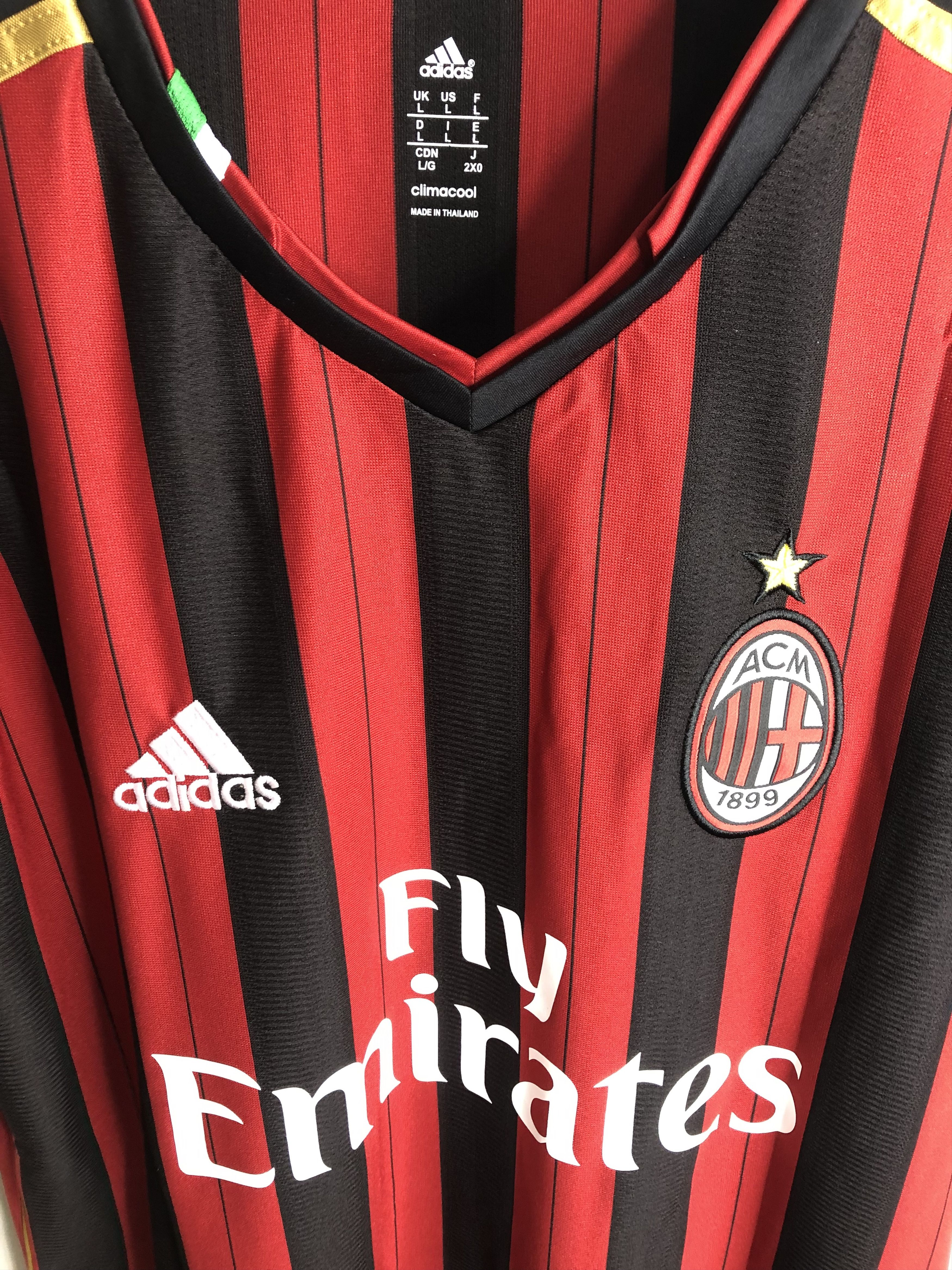 Vintage 13-14 Kaka AC Milan Home Soccer Jersey Size US L / EU 52-54 / 3 - 3 Thumbnail