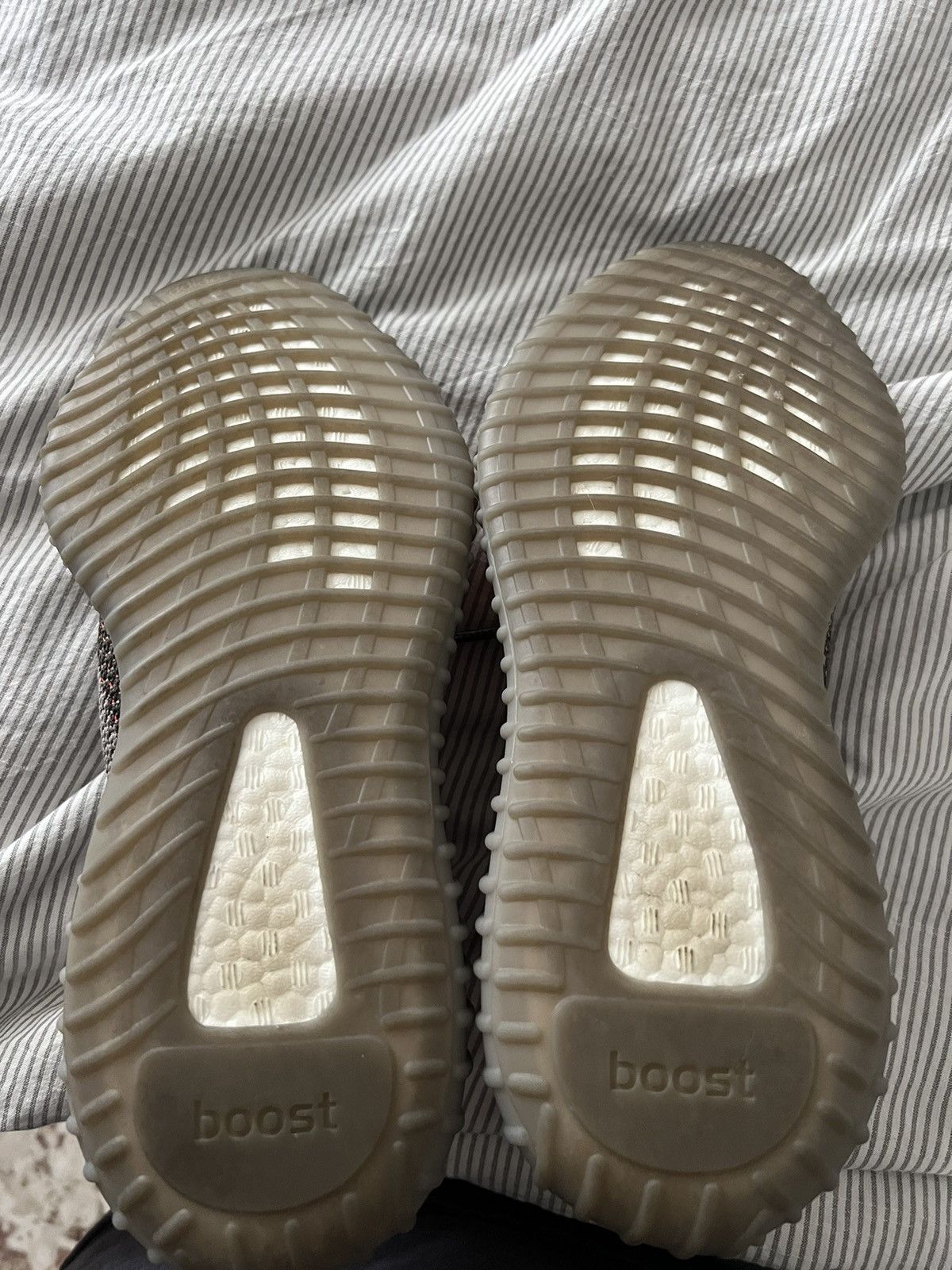 Adidas Yeezy Beluga Size US 10 / EU 43 - 5 Thumbnail
