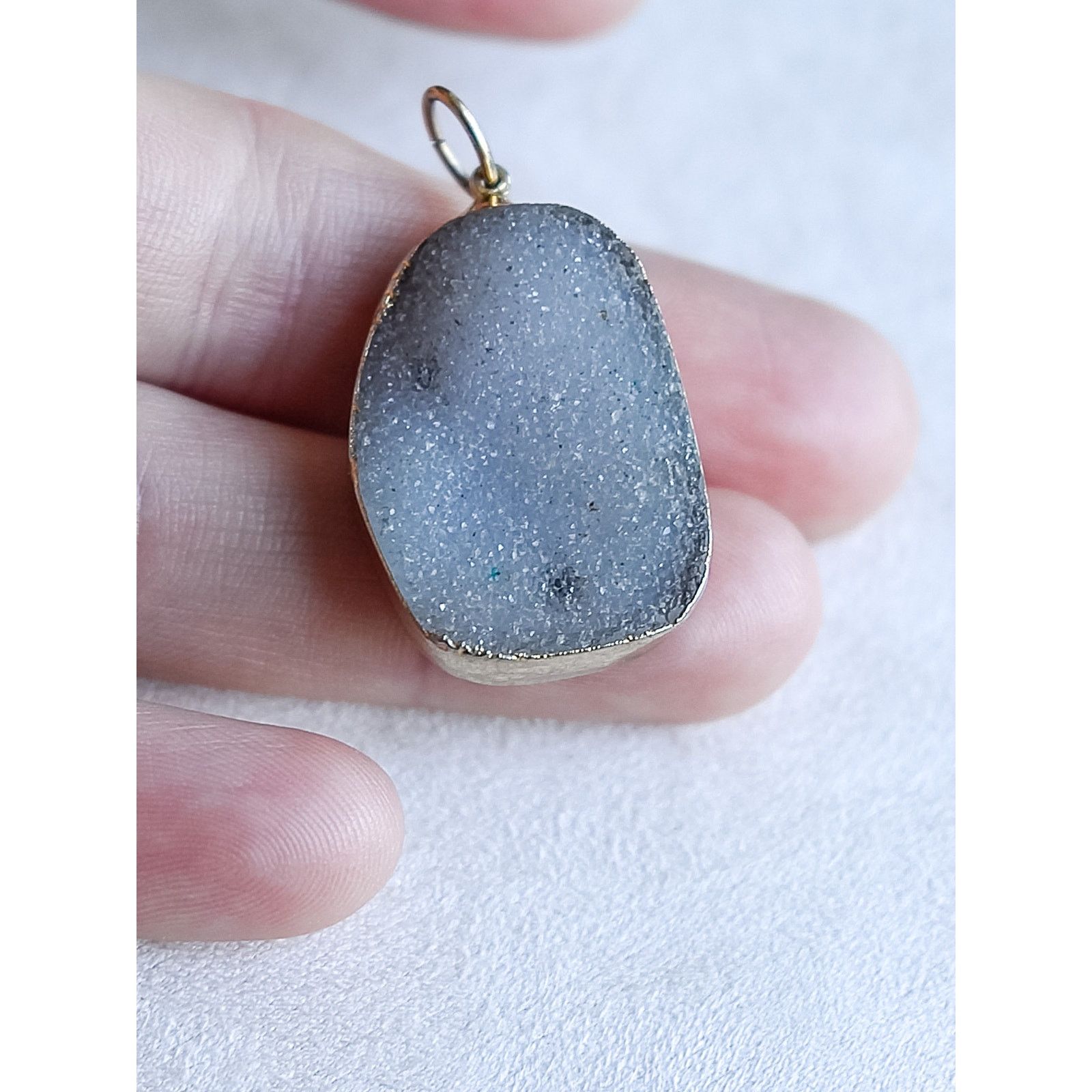 The Unbranded Brand Gray Druzy Crystal Pendant Gold Tone Bezel Boho Size ONE SIZE - 1 Thumbnail