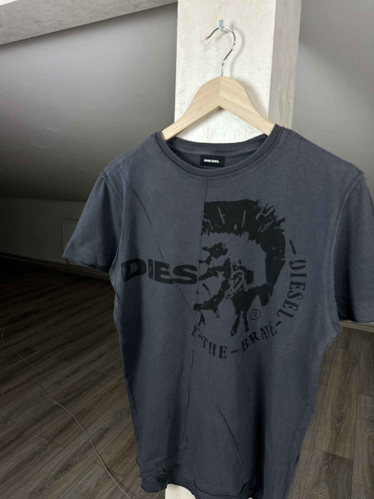 Diesel Y2K Vintage Diesel Tee Shirt Archive Hype Size US M / EU 48-50 / 2 - 3 Thumbnail