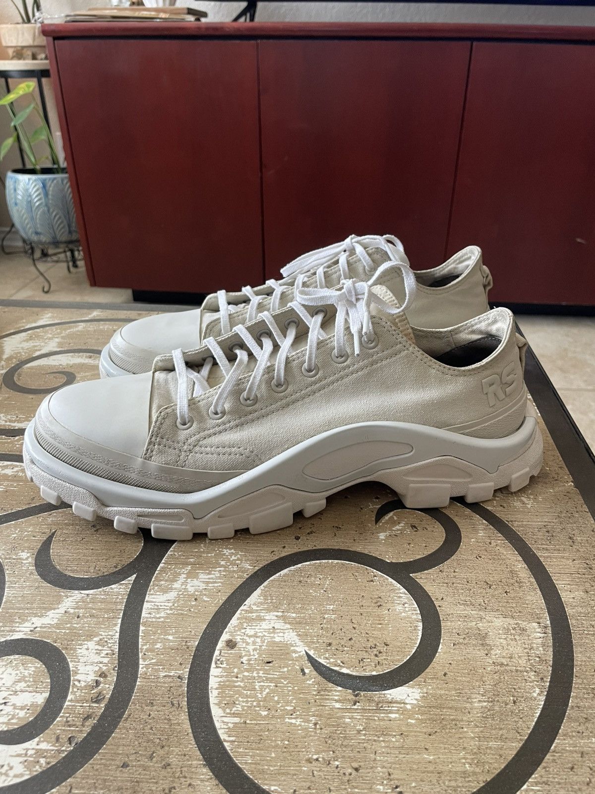 Adidas × Raf Simons Raf Simons x Adidas New Runner Talc Size US 12 / EU 45 - 4 Thumbnail