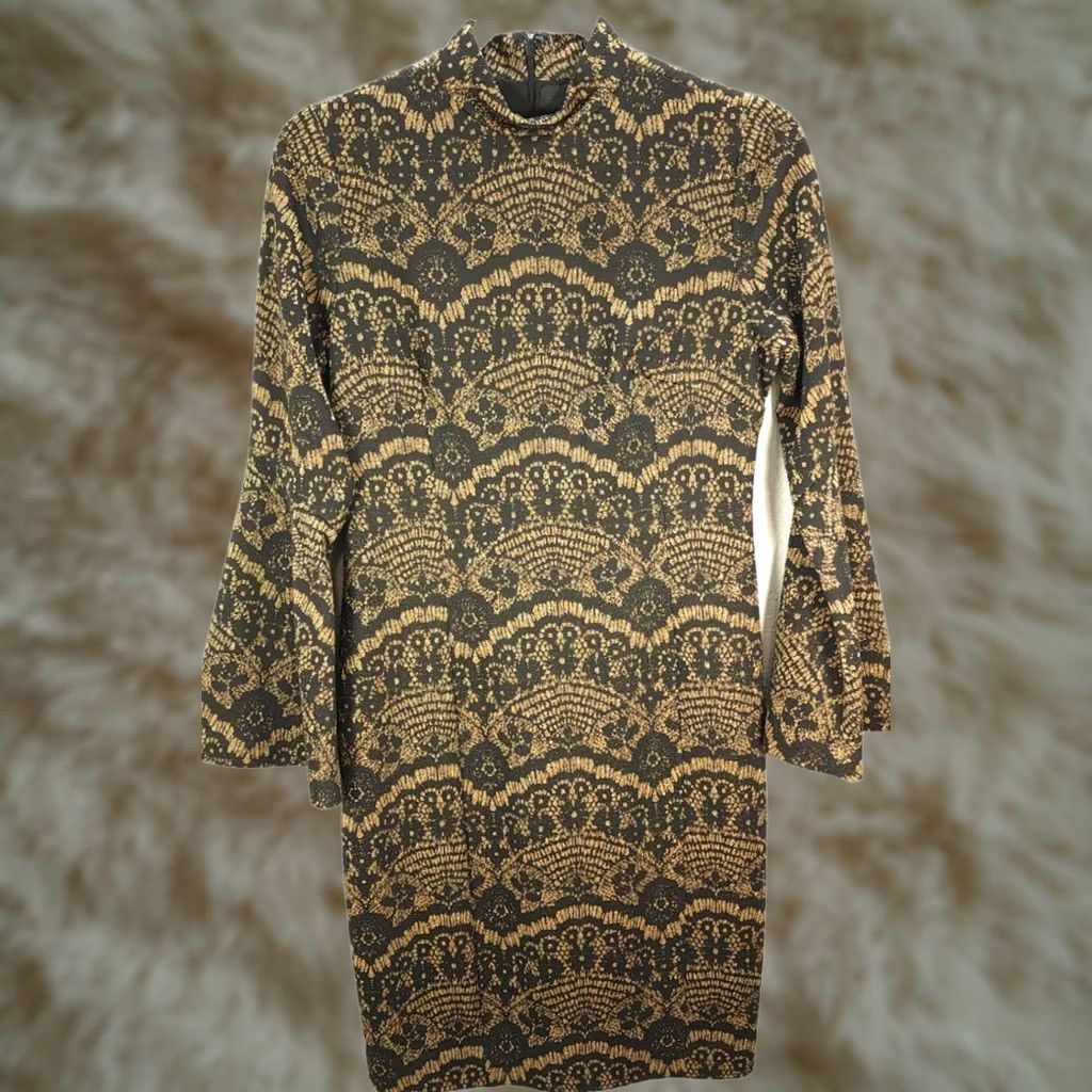 Vintage Women Alex Marie Black Gold Metallic Flare Sleeve Bodycon Turtleneck Dress Sz 6 Size M / US 6-8 / IT 42-44 - 1 Thumbnail